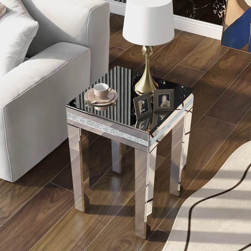 magsud mirrored end table 
