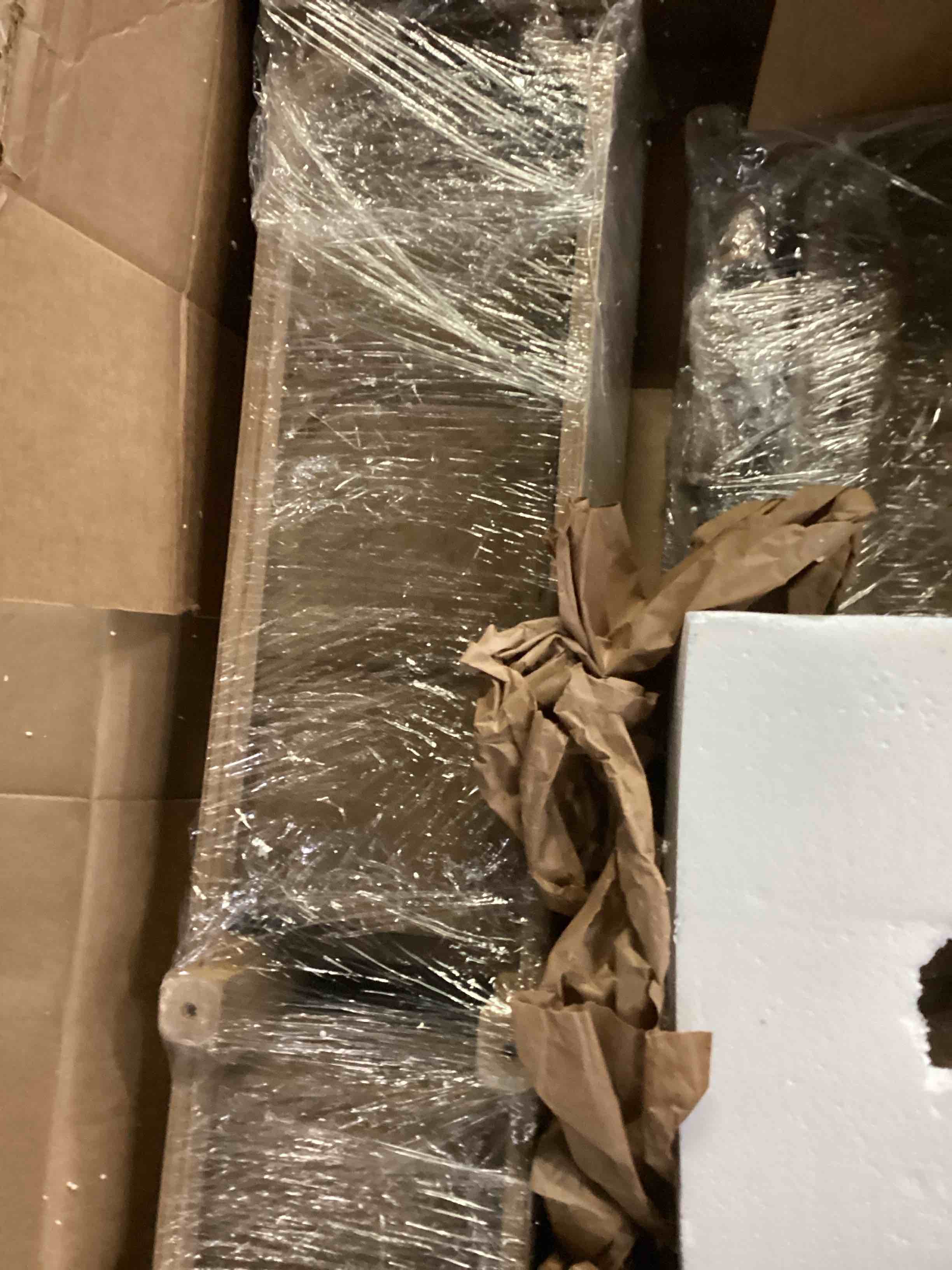 https://s3.amazonaws.com/lotting-images-prod/bidfta/YEL6807528_1735834452203.jpeg