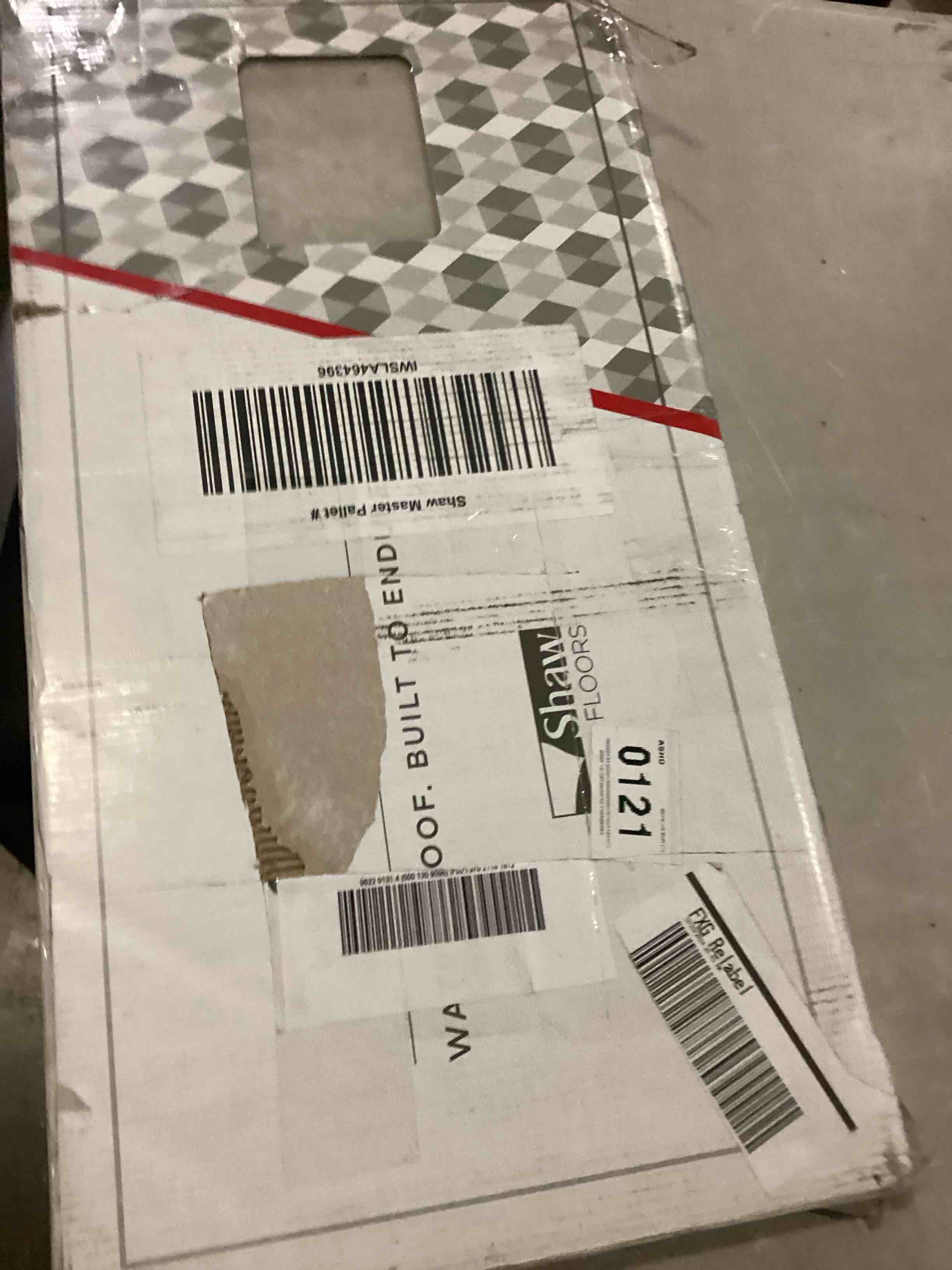 https://s3.amazonaws.com/lotting-images-prod/bidfta/YEL6807544_1735841440435.jpeg