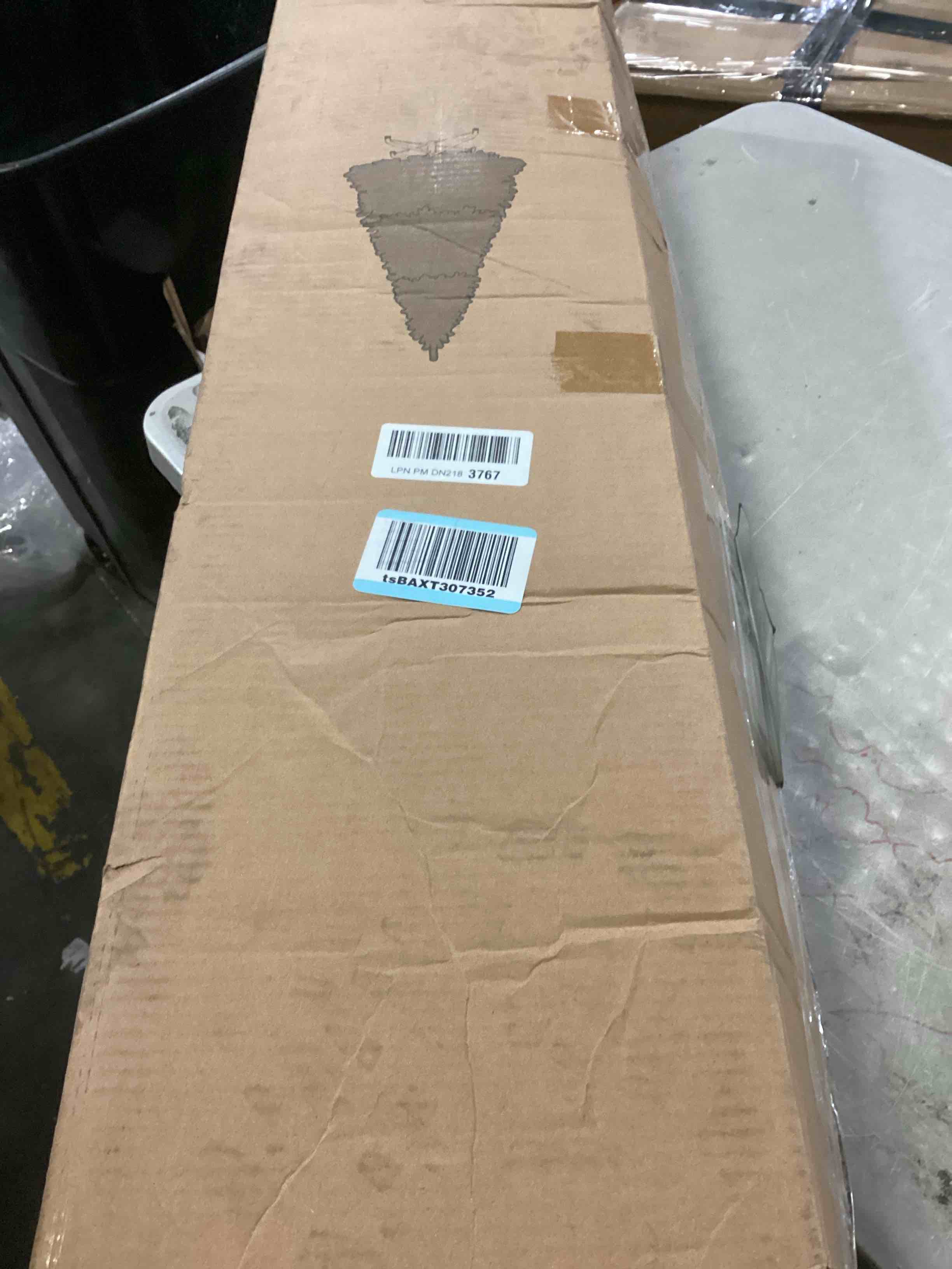 https://s3.amazonaws.com/lotting-images-prod/bidfta/YEL6808225_1736865276808.jpeg