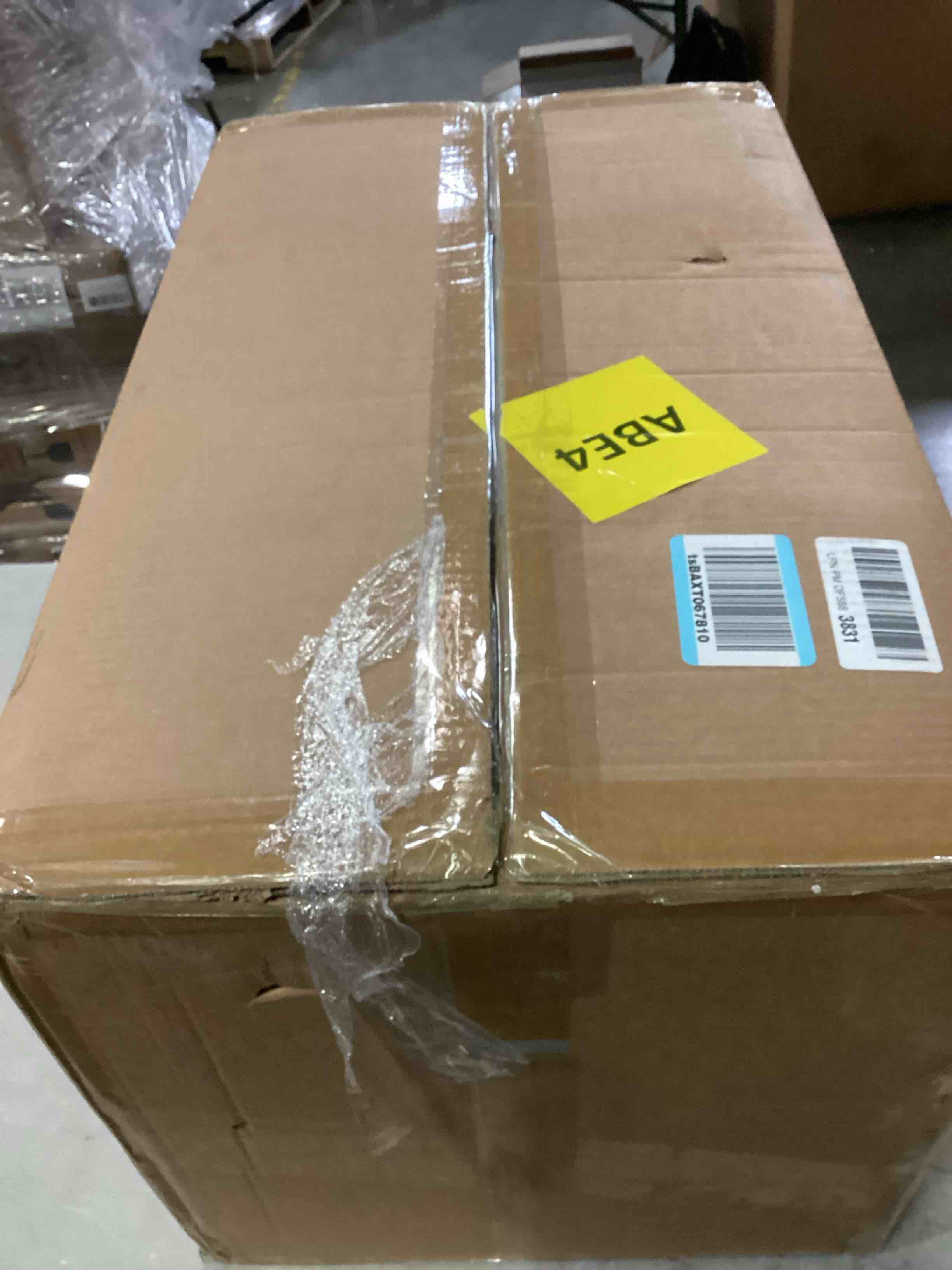 https://s3.amazonaws.com/lotting-images-prod/bidfta/YEL6808244_1736868796384.jpeg