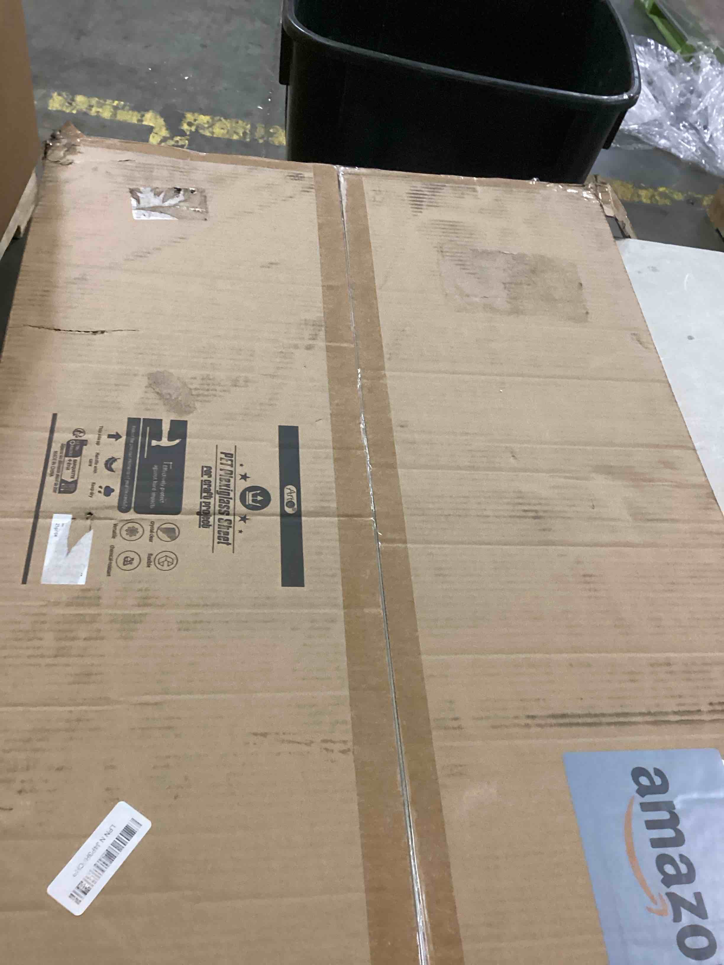 https://s3.amazonaws.com/lotting-images-prod/bidfta/YEL6808412_1736963297554.jpeg
