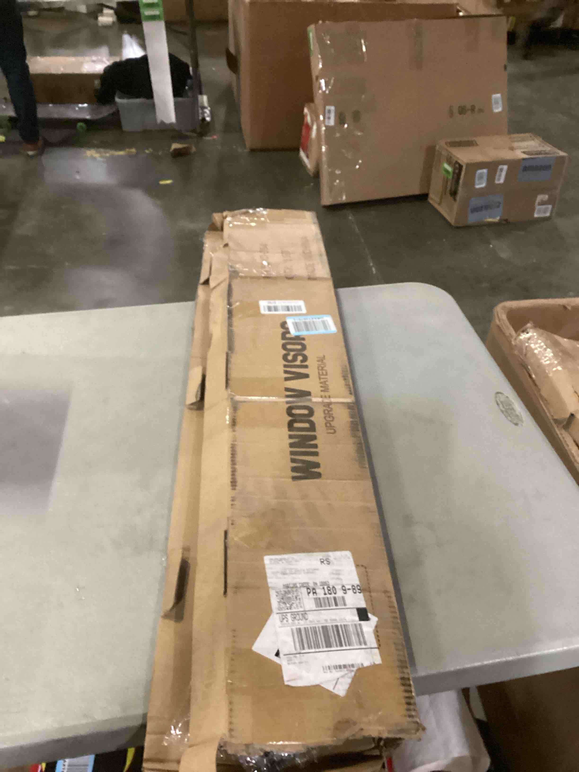https://s3.amazonaws.com/lotting-images-prod/bidfta/YEL6808950_1738000427036.jpeg