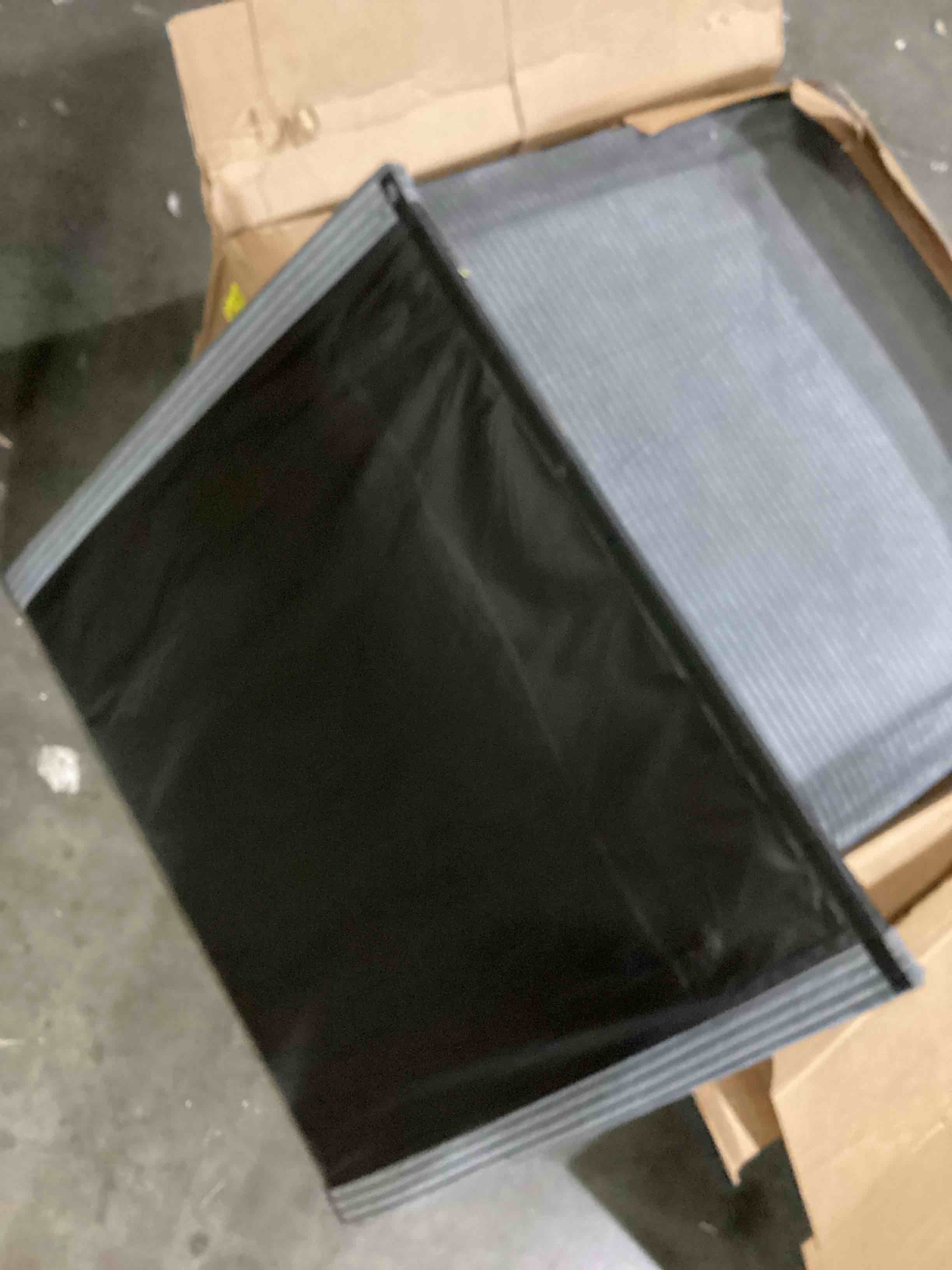 https://s3.amazonaws.com/lotting-images-prod/bidfta/YEL6809136_1738156967115.jpeg