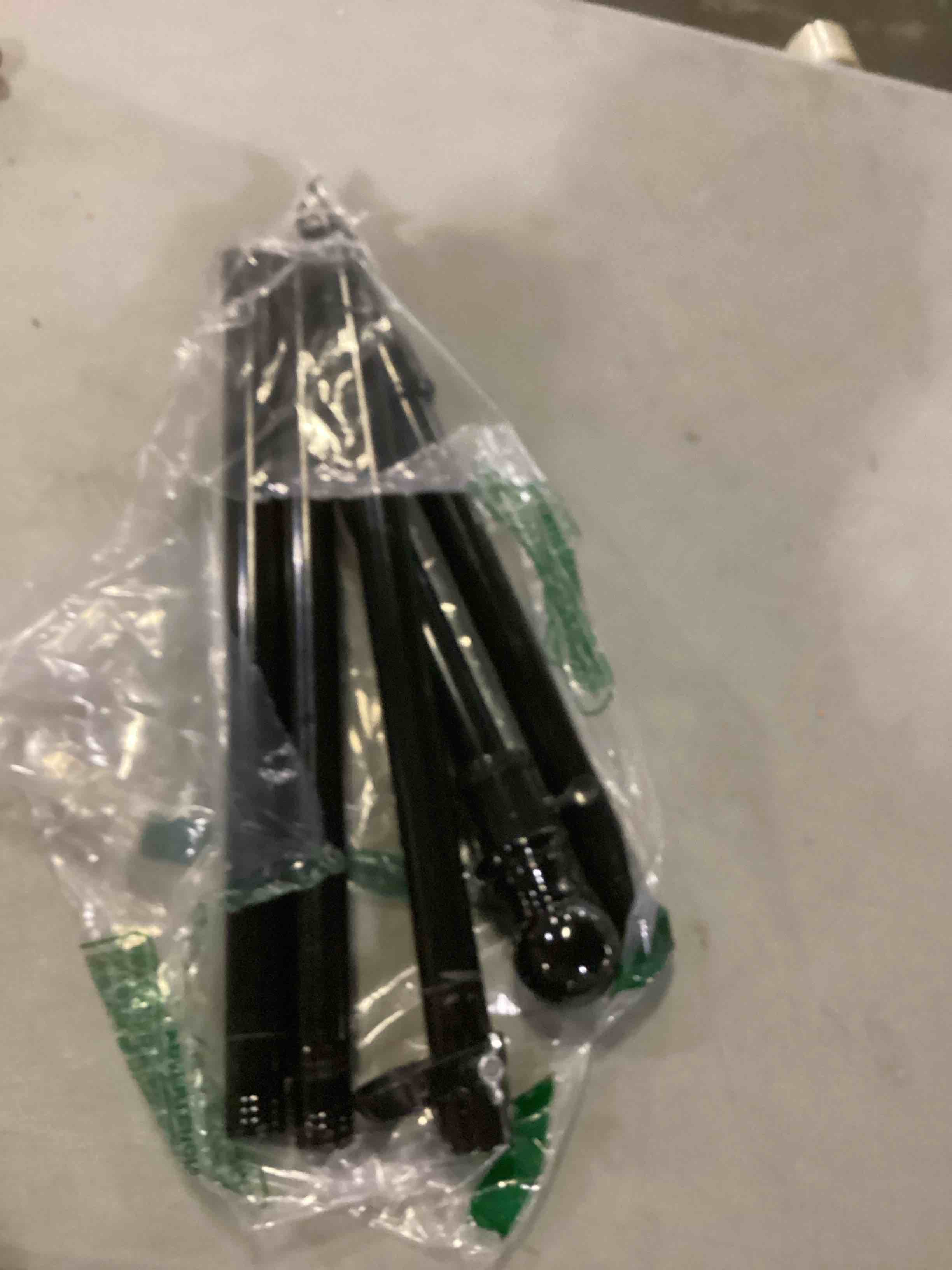 https://s3.amazonaws.com/lotting-images-prod/bidfta/YEL6809342_1738268233909.jpeg