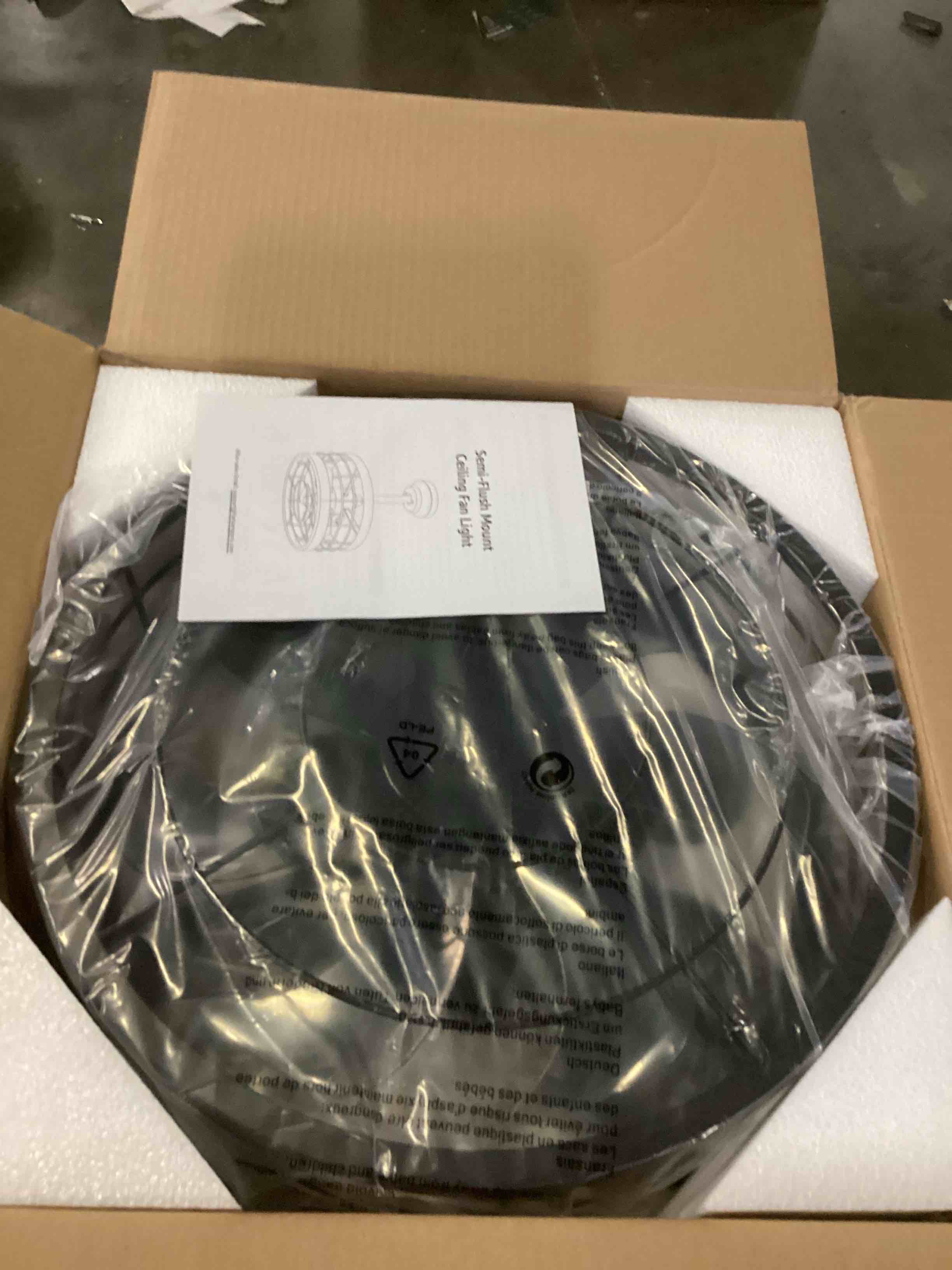 https://s3.amazonaws.com/lotting-images-prod/bidfta/YEL6809419_1738337990520.jpeg