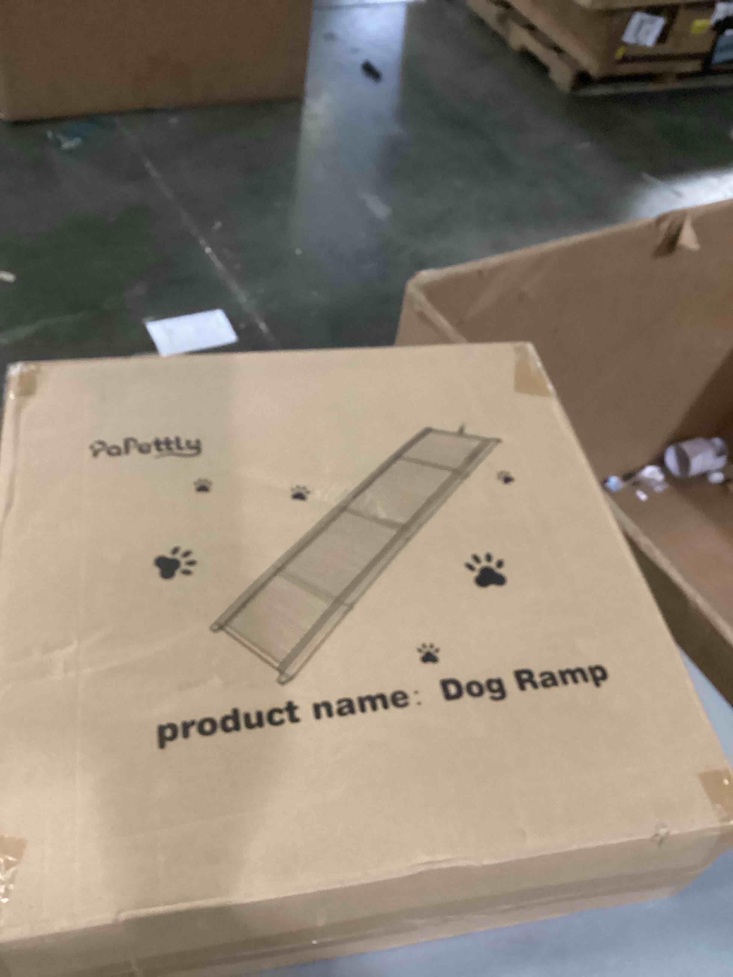 https://s3.amazonaws.com/lotting-images-prod/bidfta/YEL6809427_1738338952604.jpeg