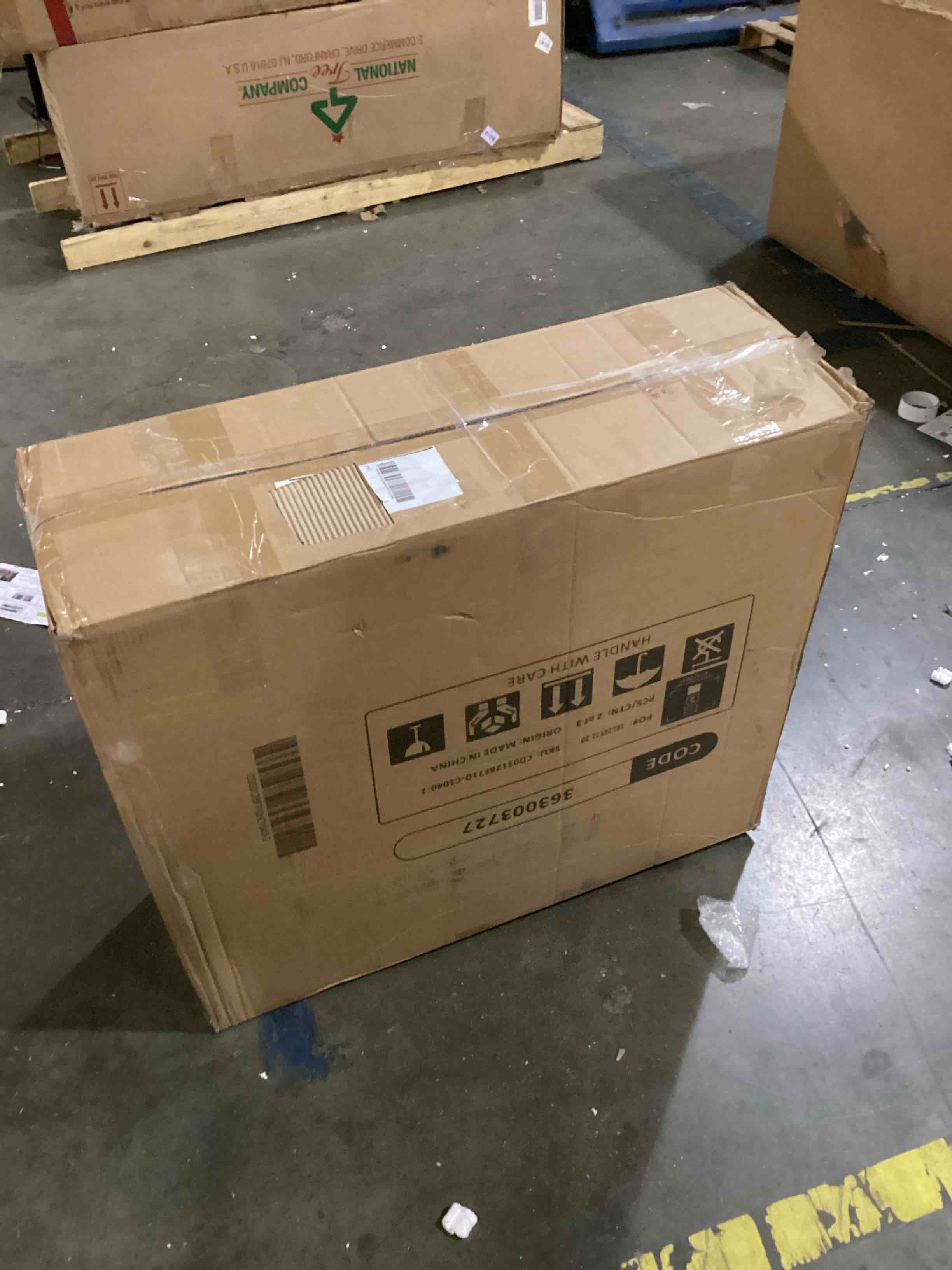https://s3.amazonaws.com/lotting-images-prod/bidfta/YEL6809779_1738785849177.jpeg