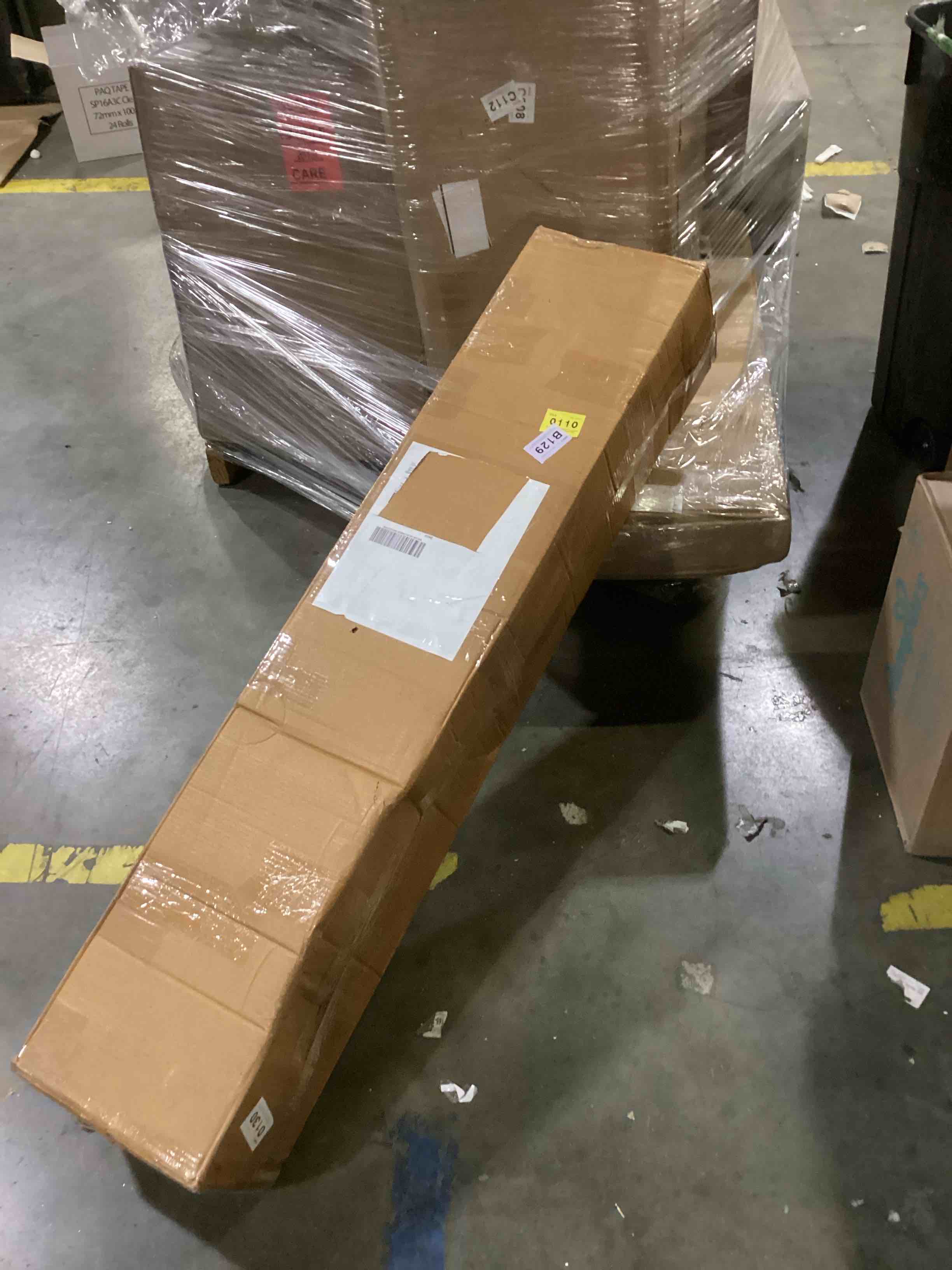 https://s3.amazonaws.com/lotting-images-prod/bidfta/YEL6809948_1738947097549.jpeg