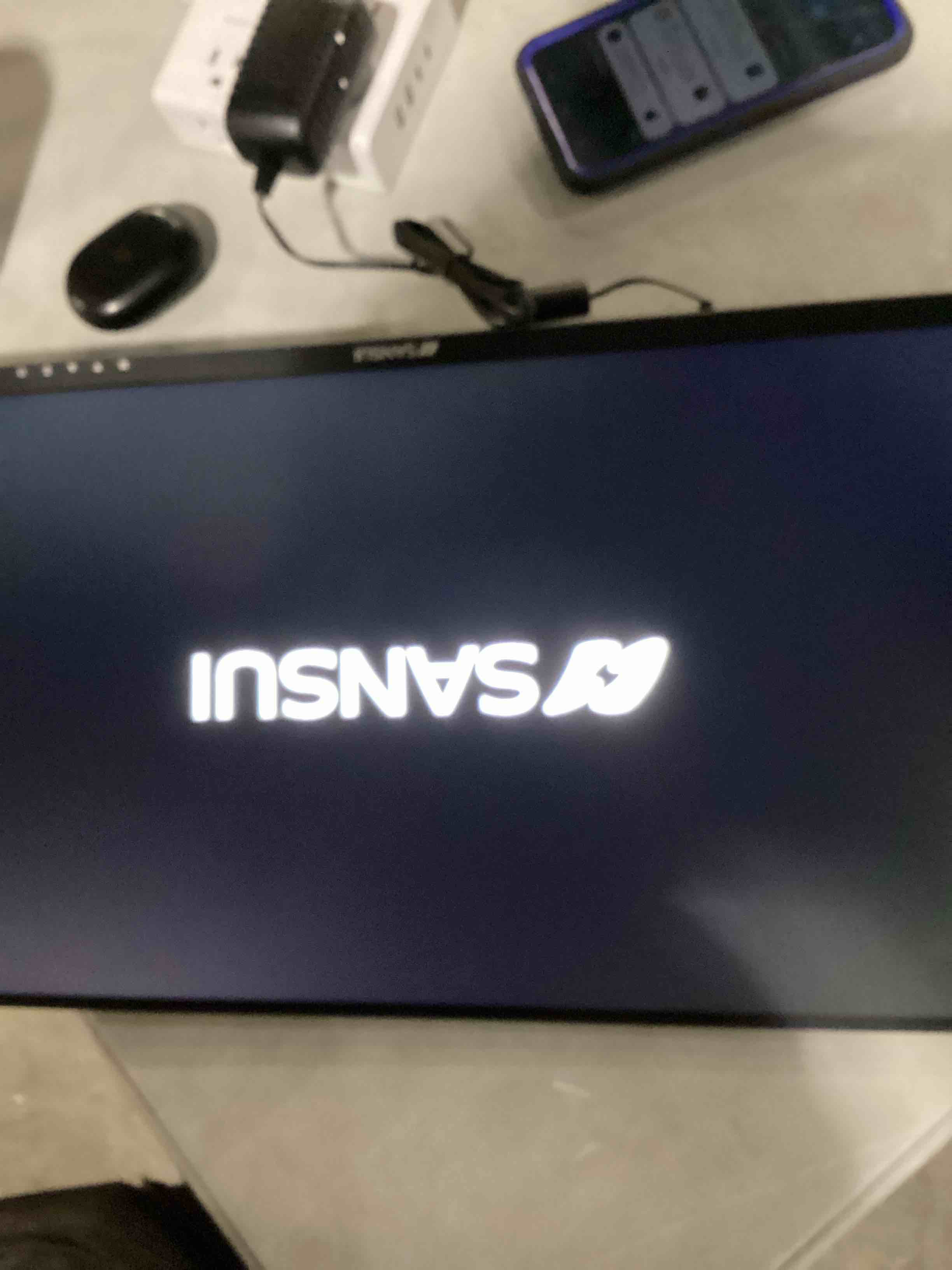 https://s3.amazonaws.com/lotting-images-prod/bidfta/YEL6810495_1736793633444.jpeg