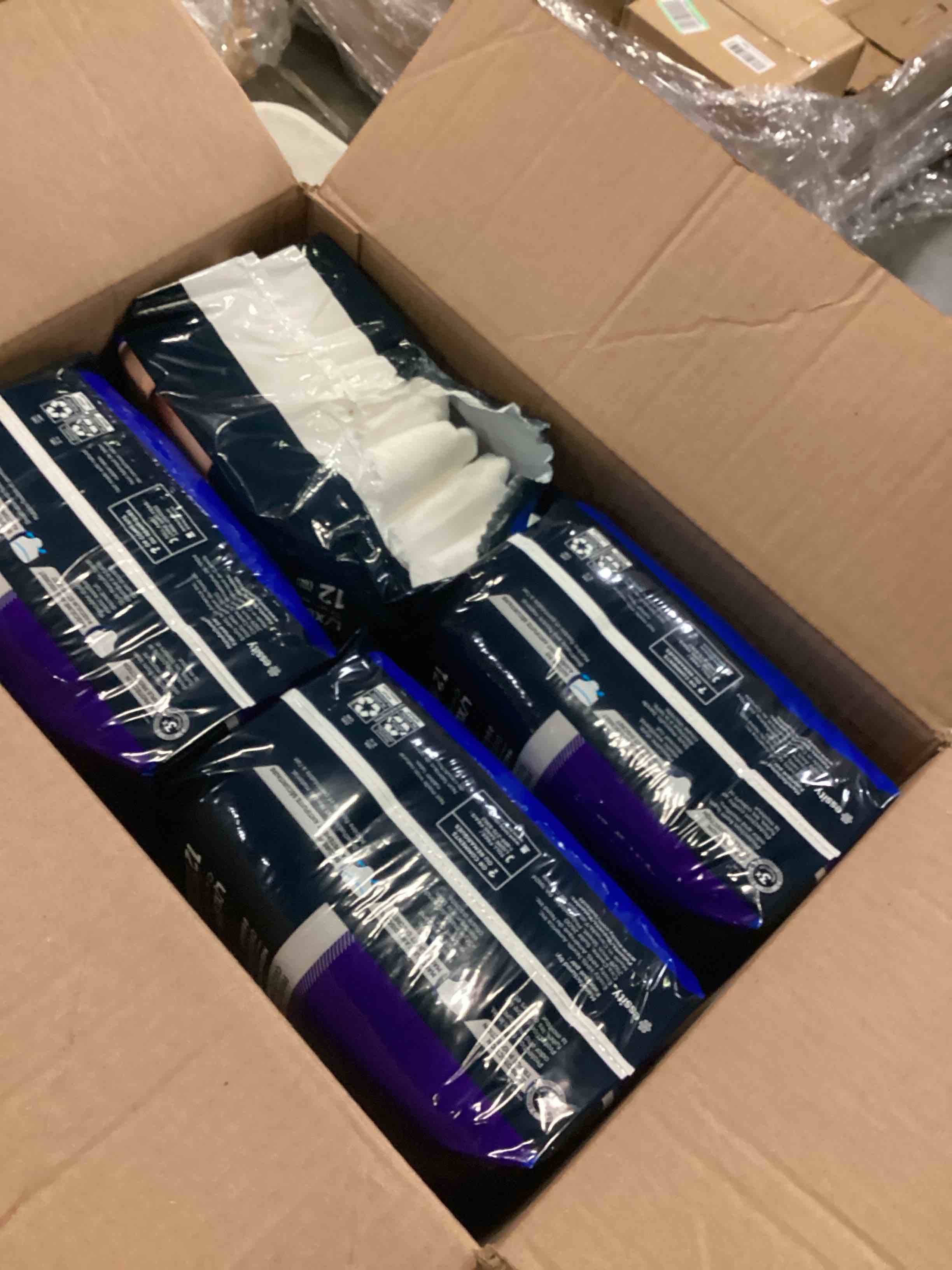 https://s3.amazonaws.com/lotting-images-prod/bidfta/YEL6810623_1736885357992.jpeg