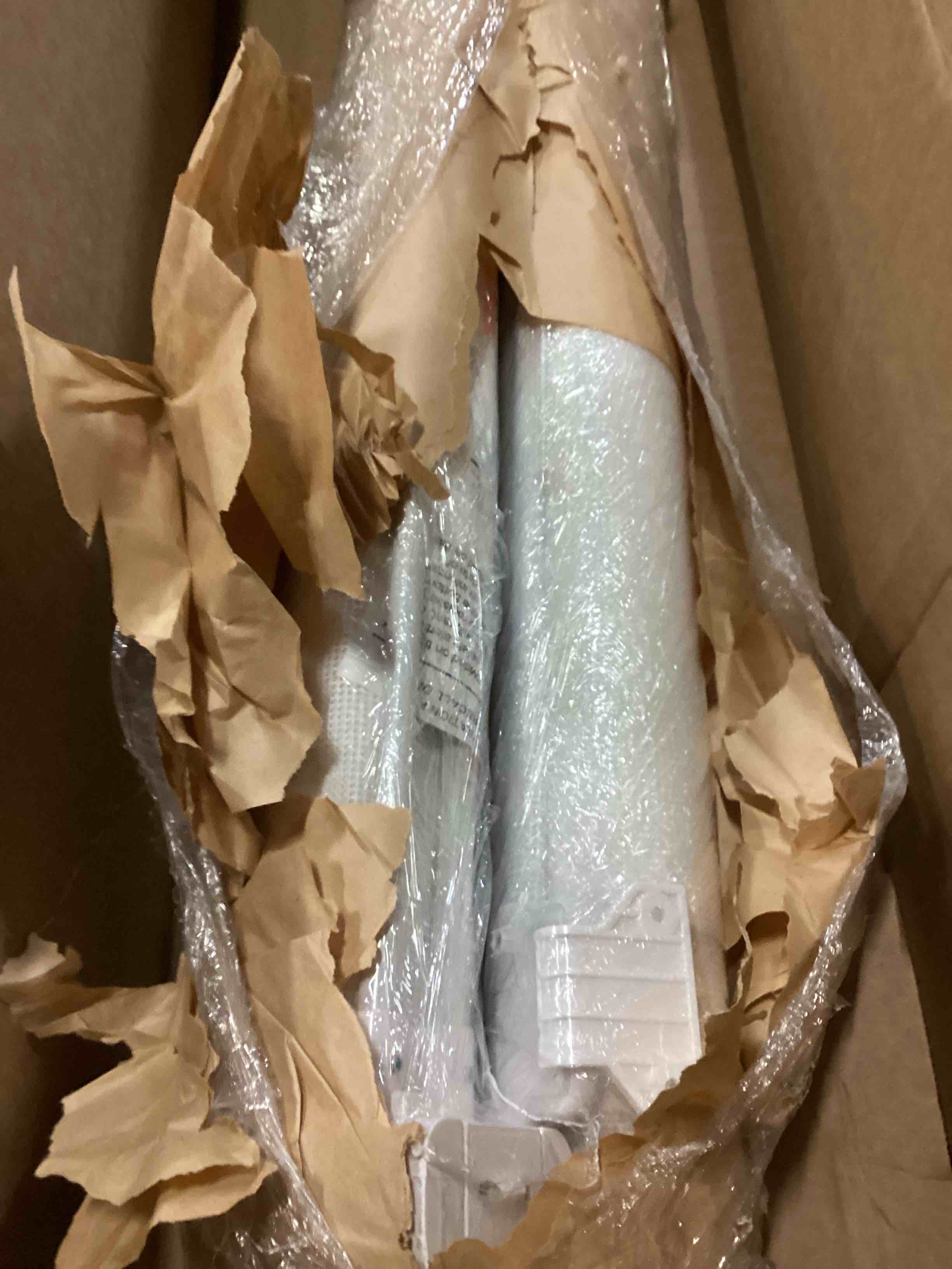 https://s3.amazonaws.com/lotting-images-prod/bidfta/YEL6810725_1736959590667.jpeg
