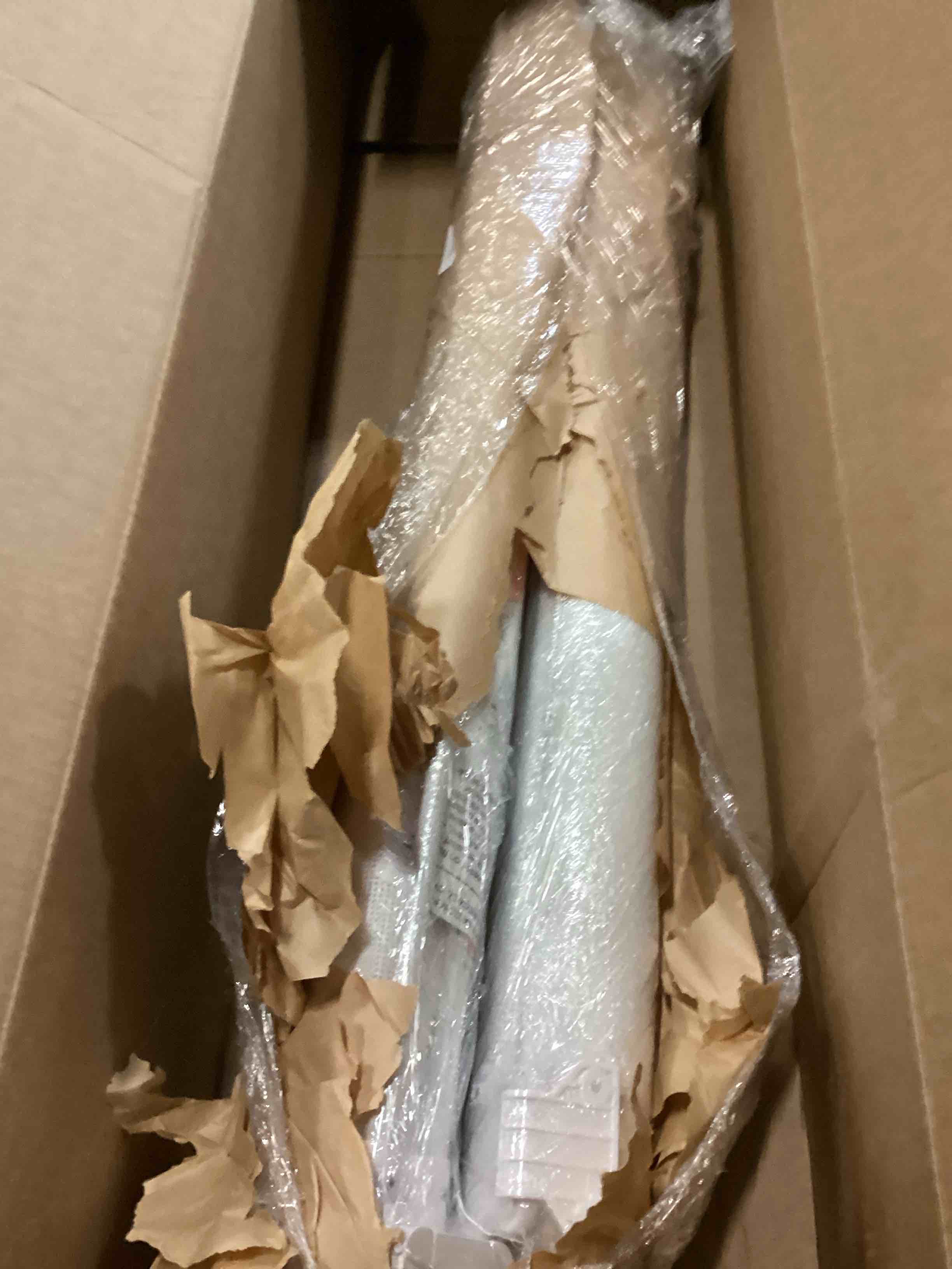 https://s3.amazonaws.com/lotting-images-prod/bidfta/YEL6810725_1736959591648.jpeg