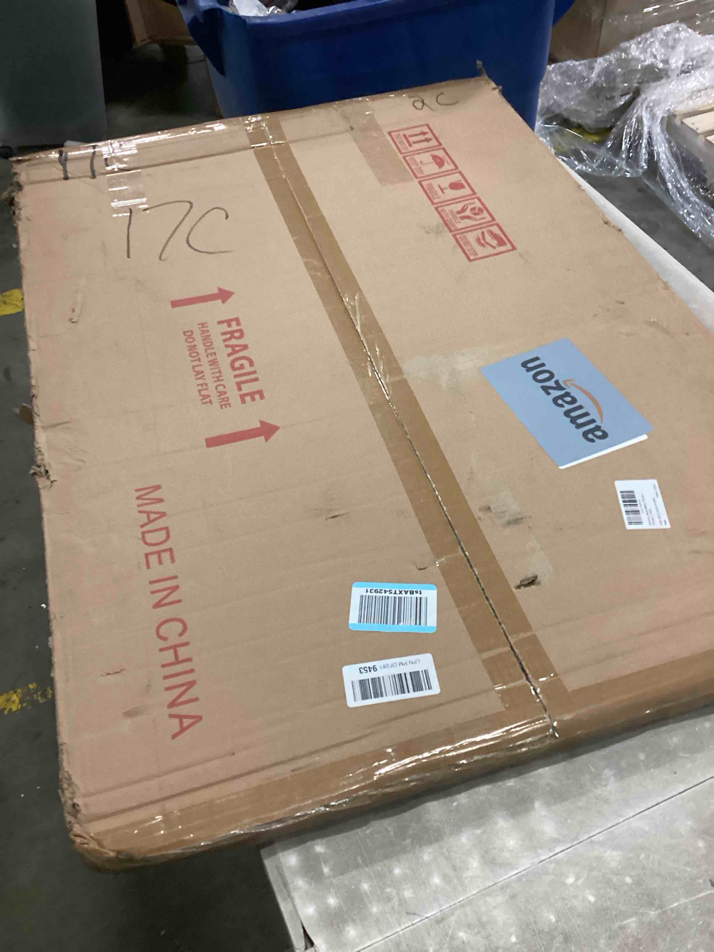 https://s3.amazonaws.com/lotting-images-prod/bidfta/YEL6810985_1737390801369.jpeg
