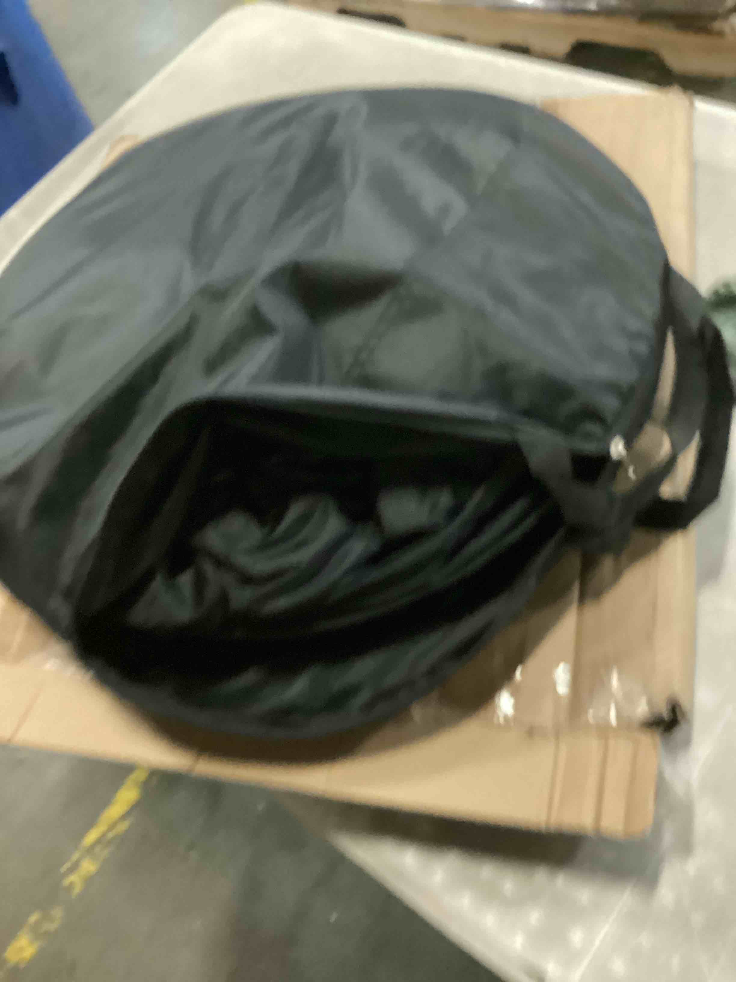 https://s3.amazonaws.com/lotting-images-prod/bidfta/YEL6811024_1737398319176.jpeg