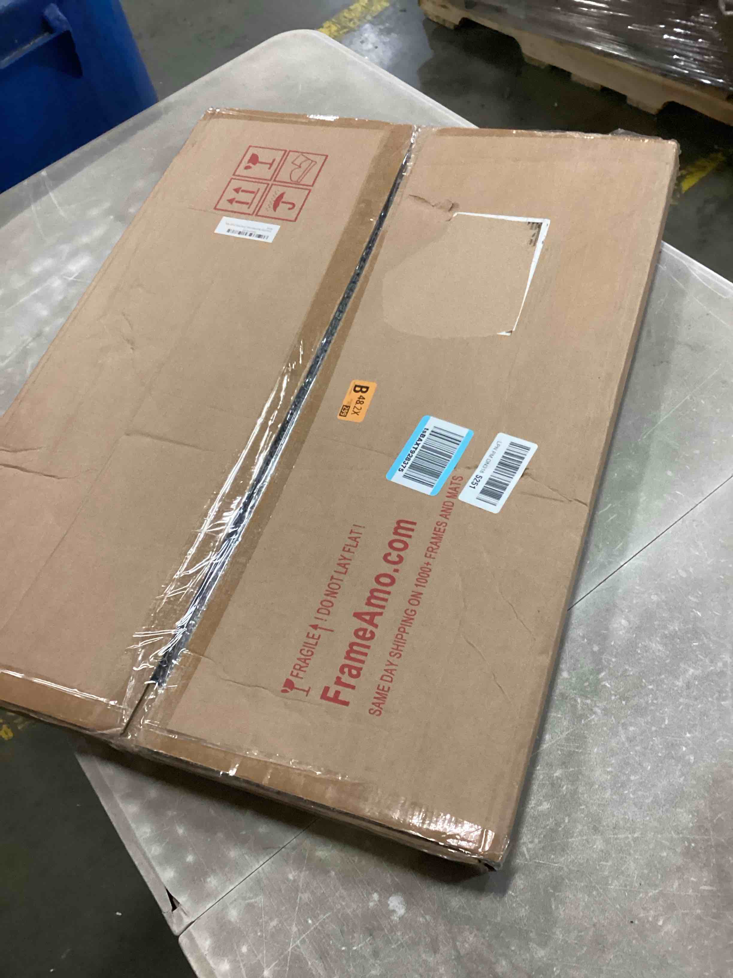 https://s3.amazonaws.com/lotting-images-prod/bidfta/YEL6811025_1737398367522.jpeg