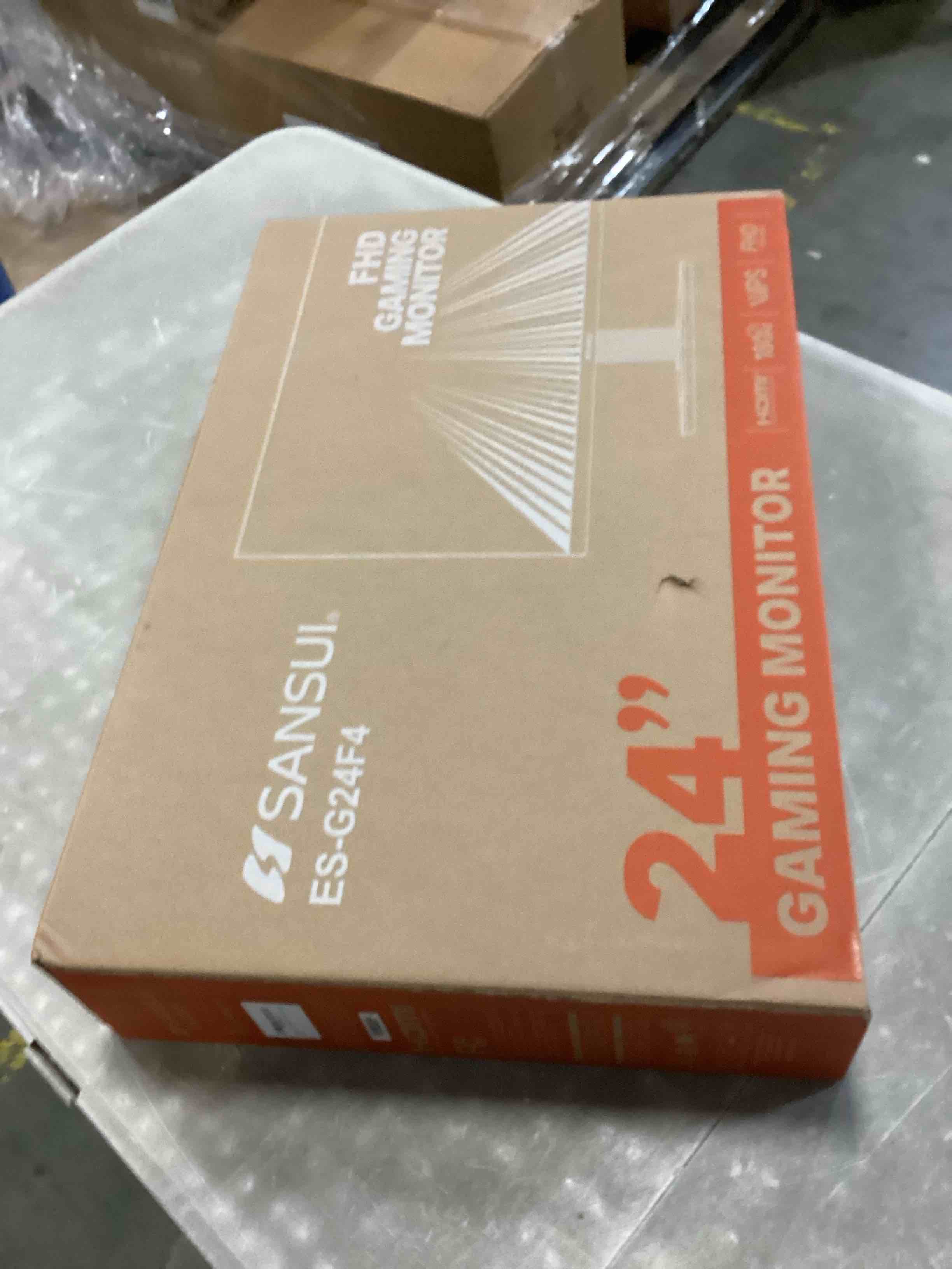 https://s3.amazonaws.com/lotting-images-prod/bidfta/YEL6811340_1737637813389.jpeg