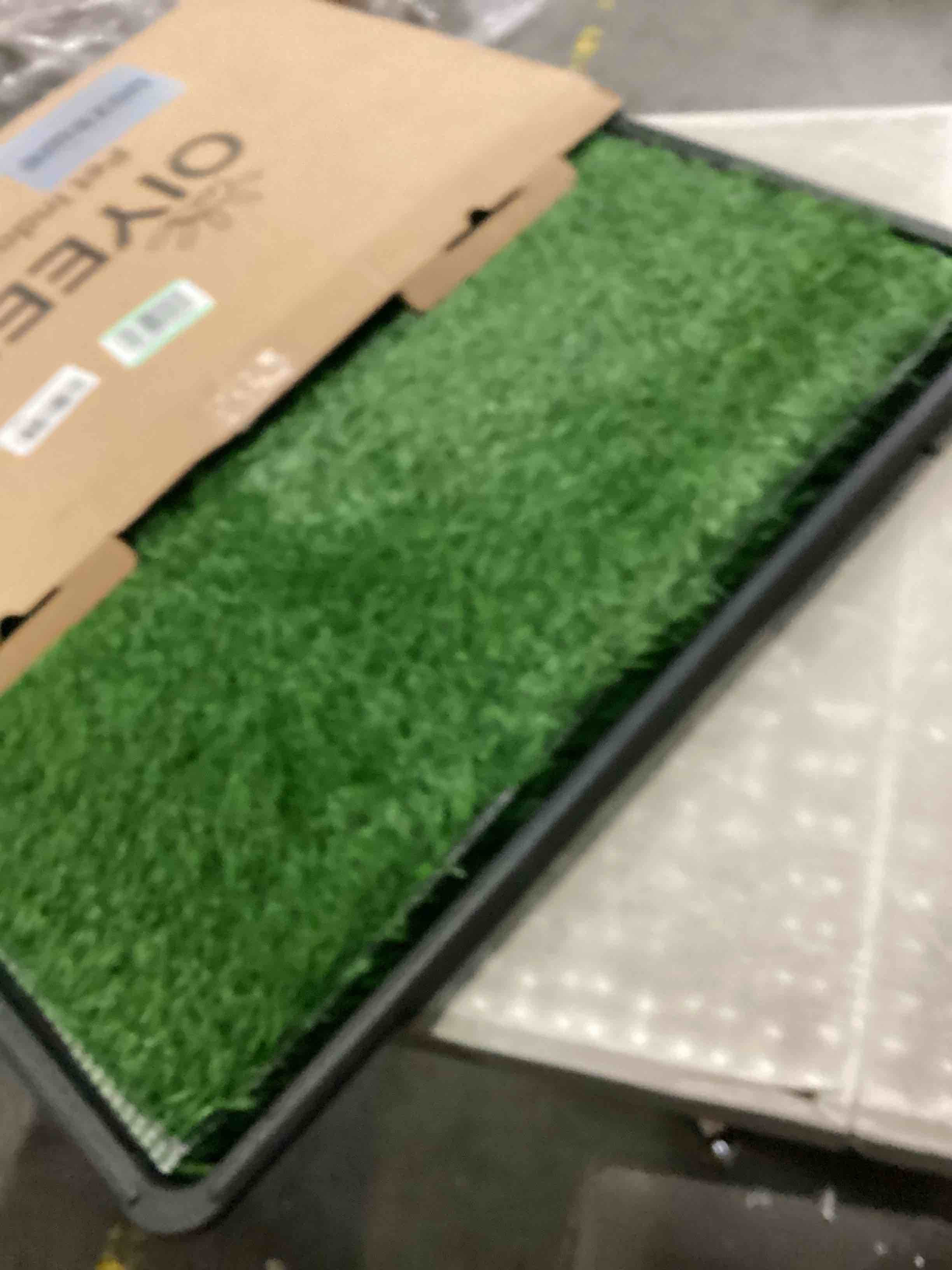https://s3.amazonaws.com/lotting-images-prod/bidfta/YEL6811772_1738008697561.jpeg
