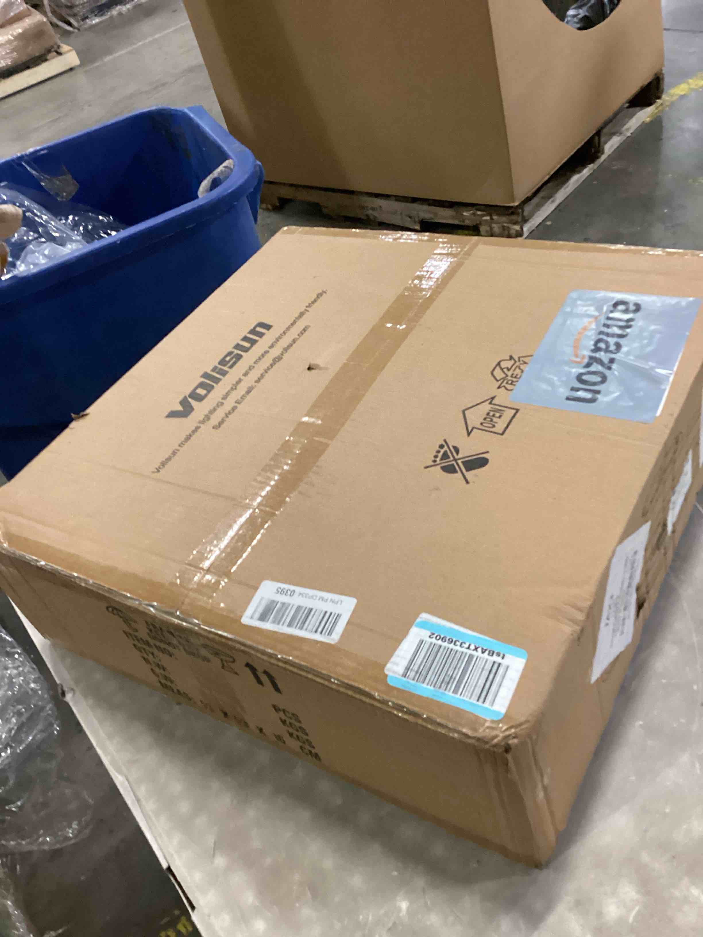 https://s3.amazonaws.com/lotting-images-prod/bidfta/YEL6811812_1738071033837.jpeg
