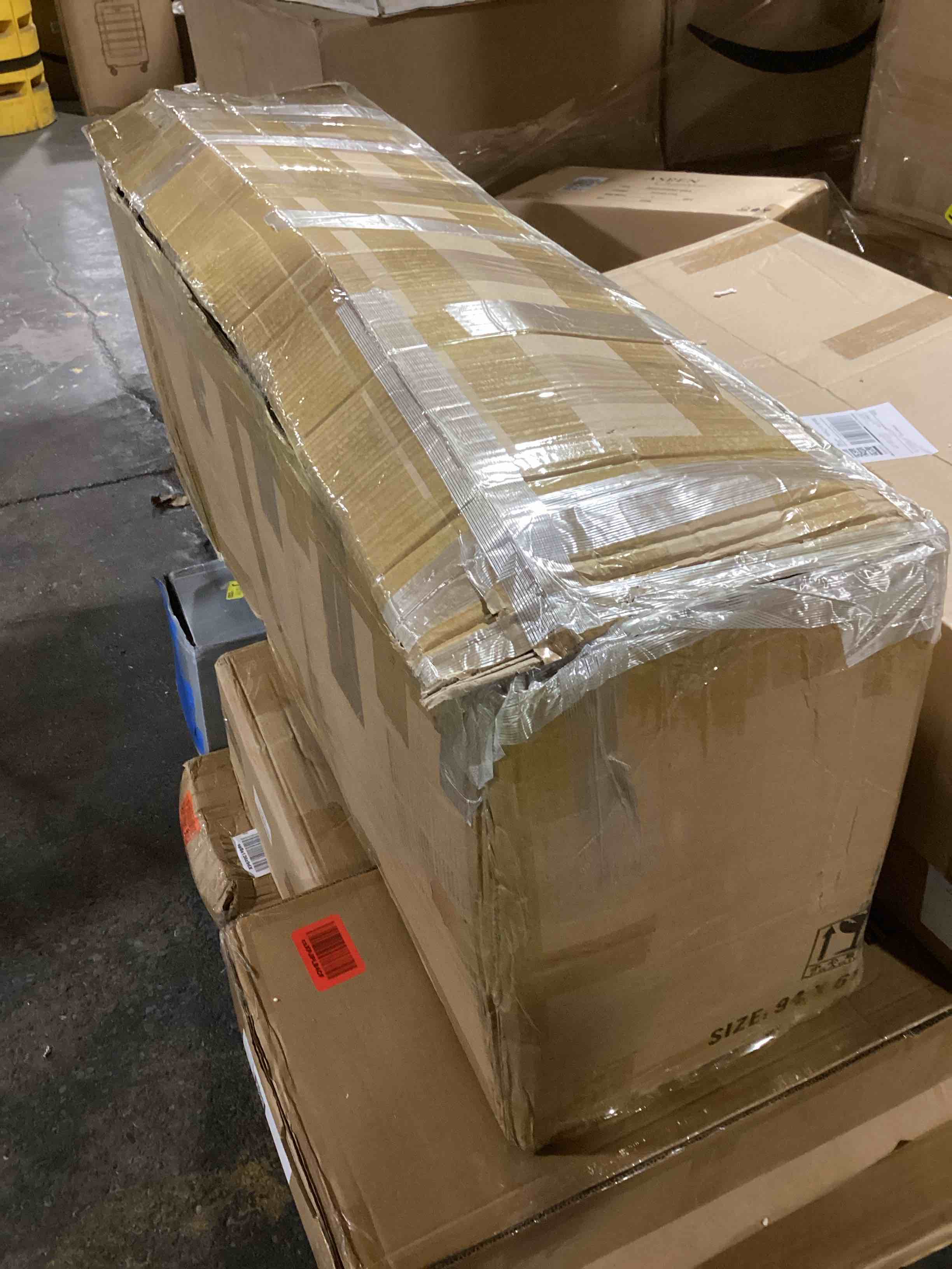 https://s3.amazonaws.com/lotting-images-prod/bidfta/YEL6812006_1729795443944.jpeg
