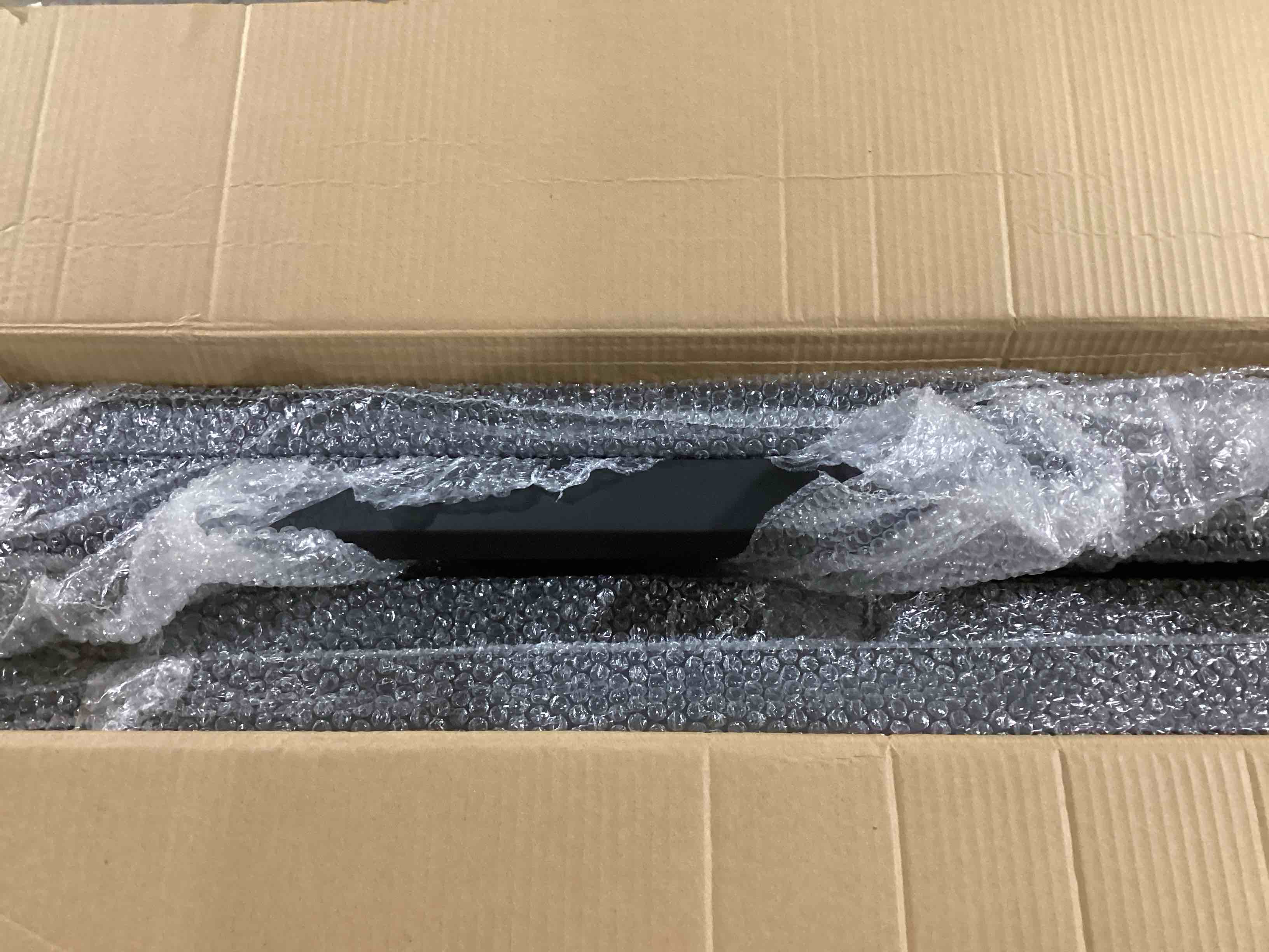 https://s3.amazonaws.com/lotting-images-prod/bidfta/YEL6812013_1729796722212.jpeg