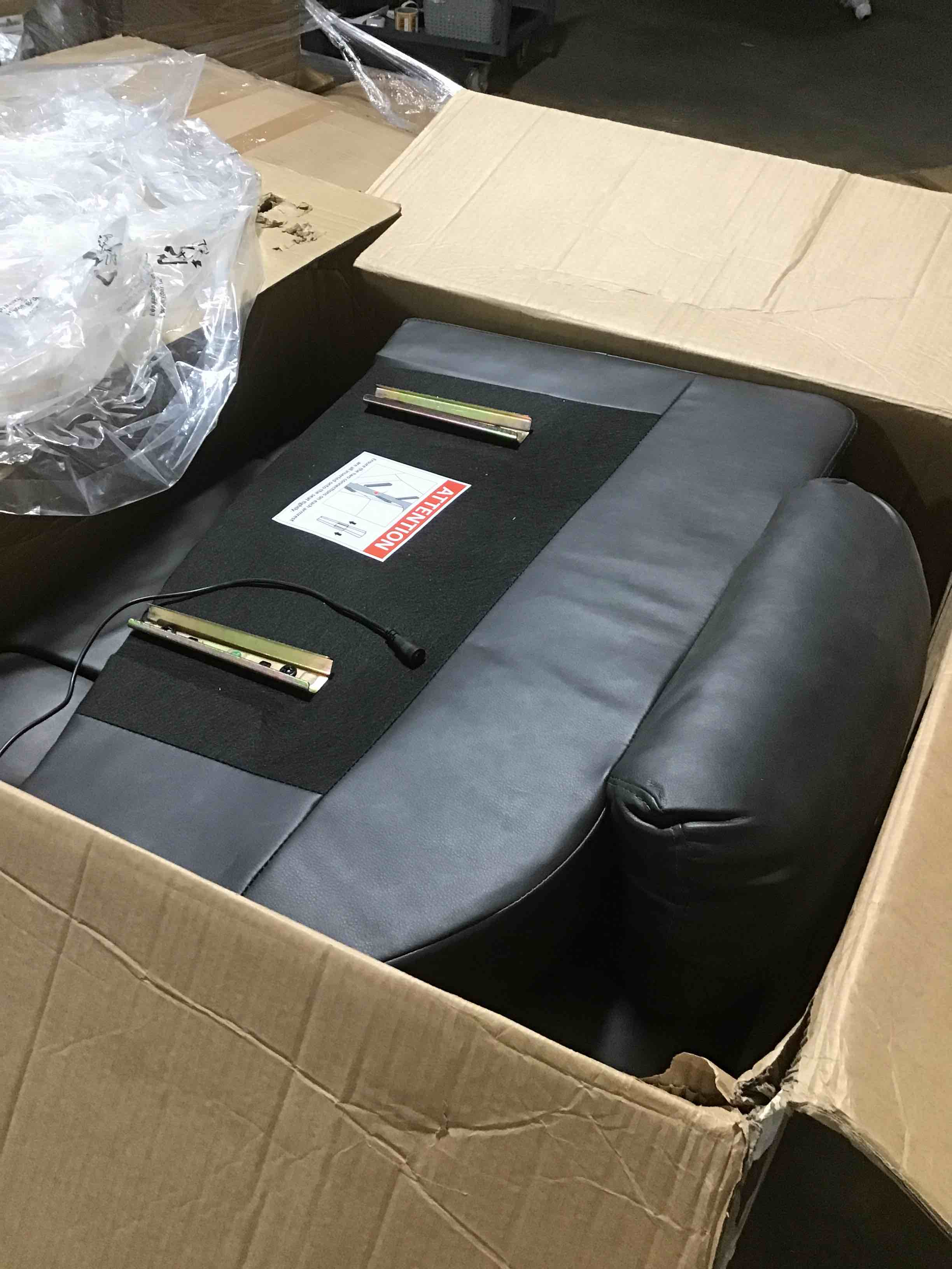 https://s3.amazonaws.com/lotting-images-prod/bidfta/YEL6812326_1730909916266.jpeg