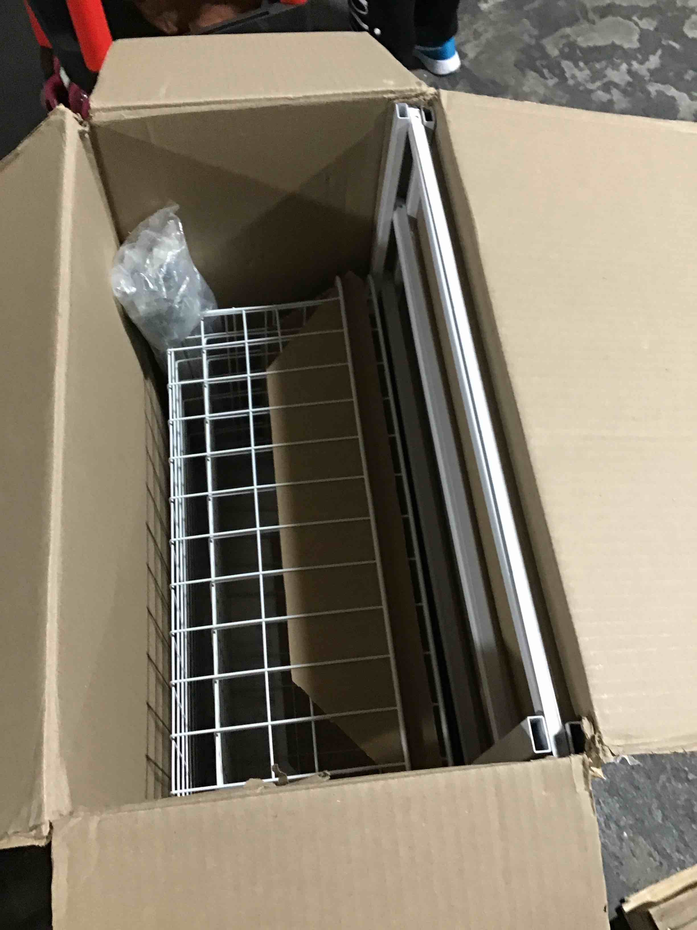https://s3.amazonaws.com/lotting-images-prod/bidfta/YEL6812807_1731678012871.jpeg
