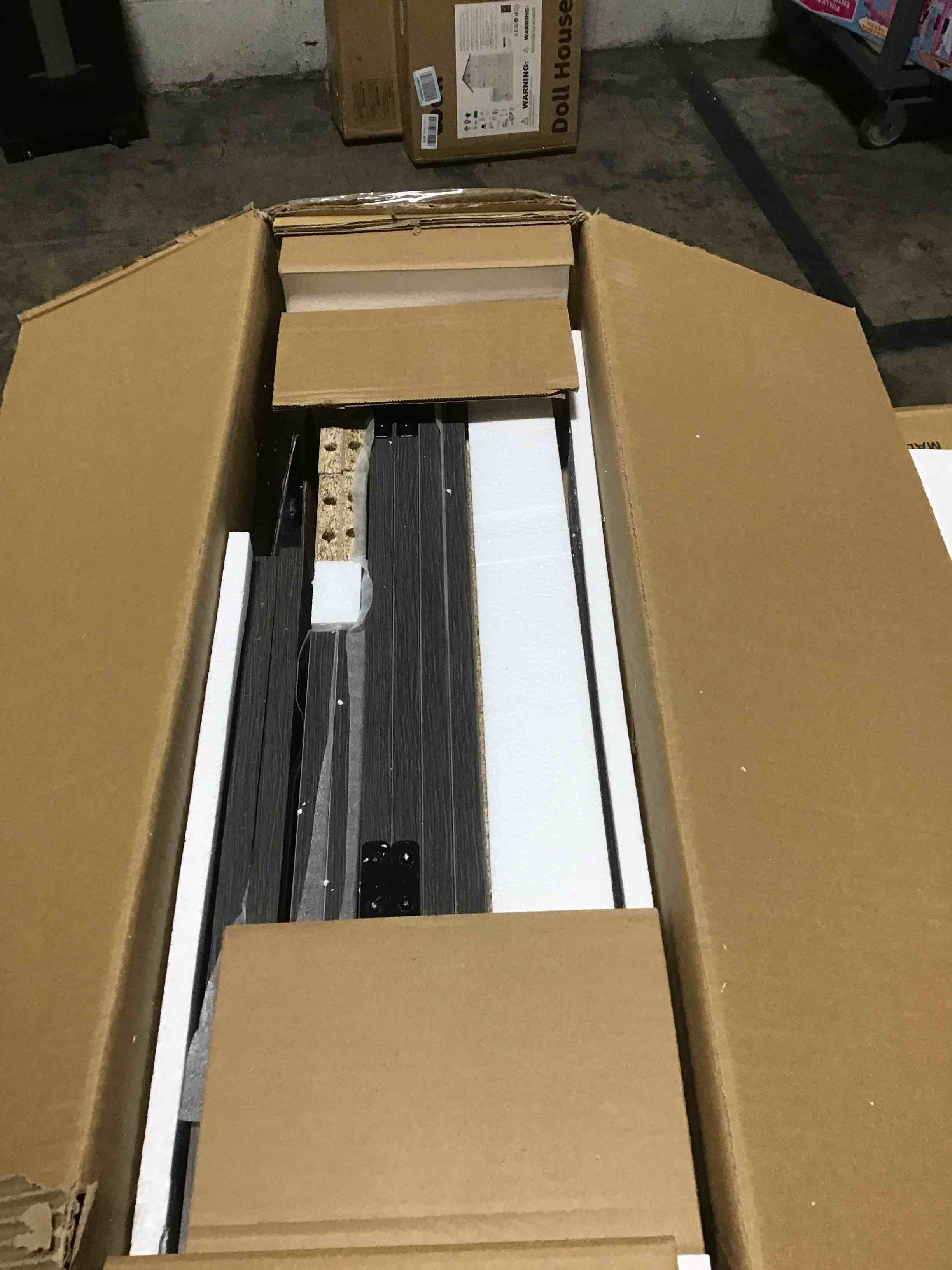 https://s3.amazonaws.com/lotting-images-prod/bidfta/YEL6812878_1731937844683.jpeg