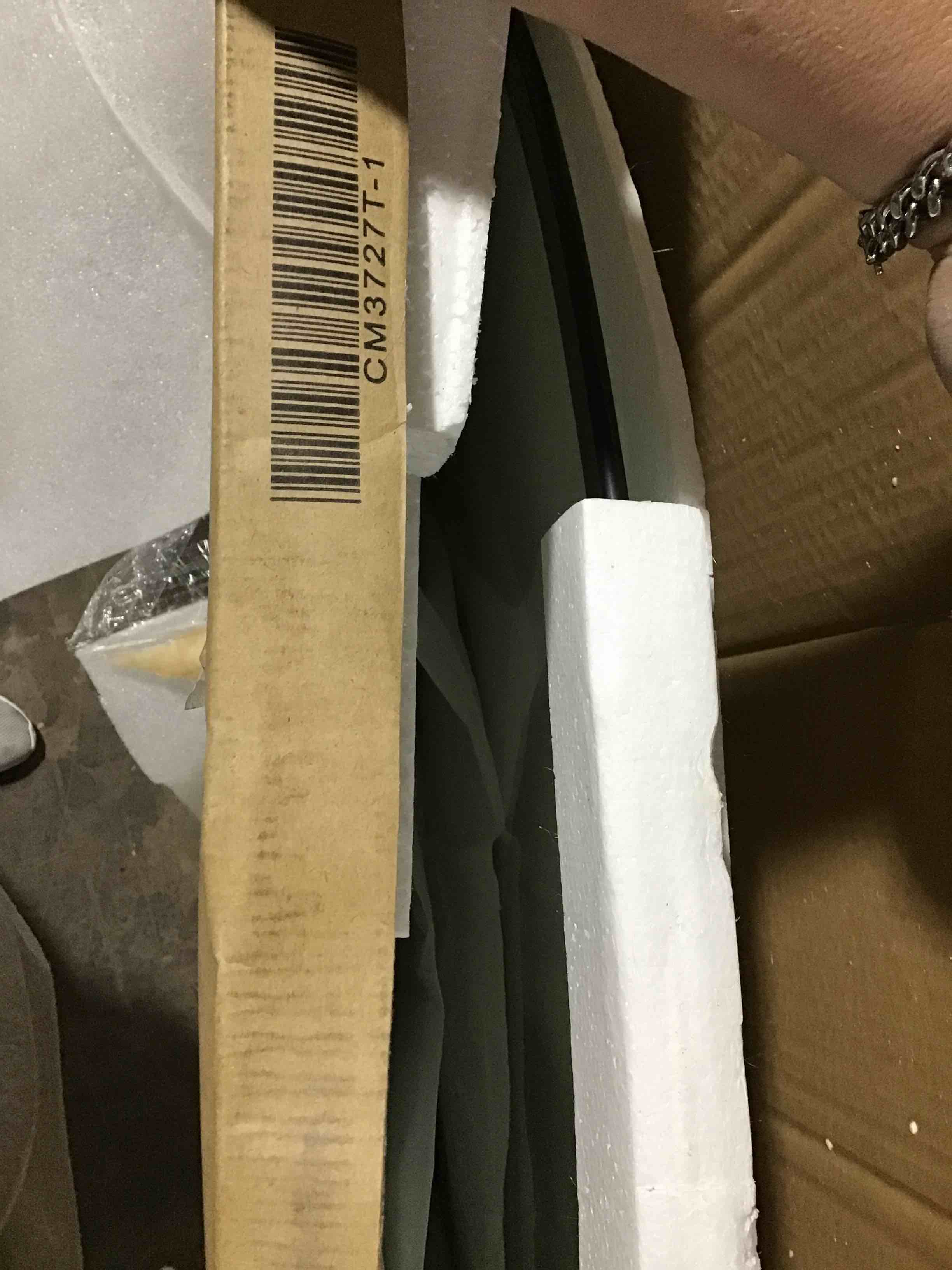 https://s3.amazonaws.com/lotting-images-prod/bidfta/YEL6812978_1732031639909.jpeg