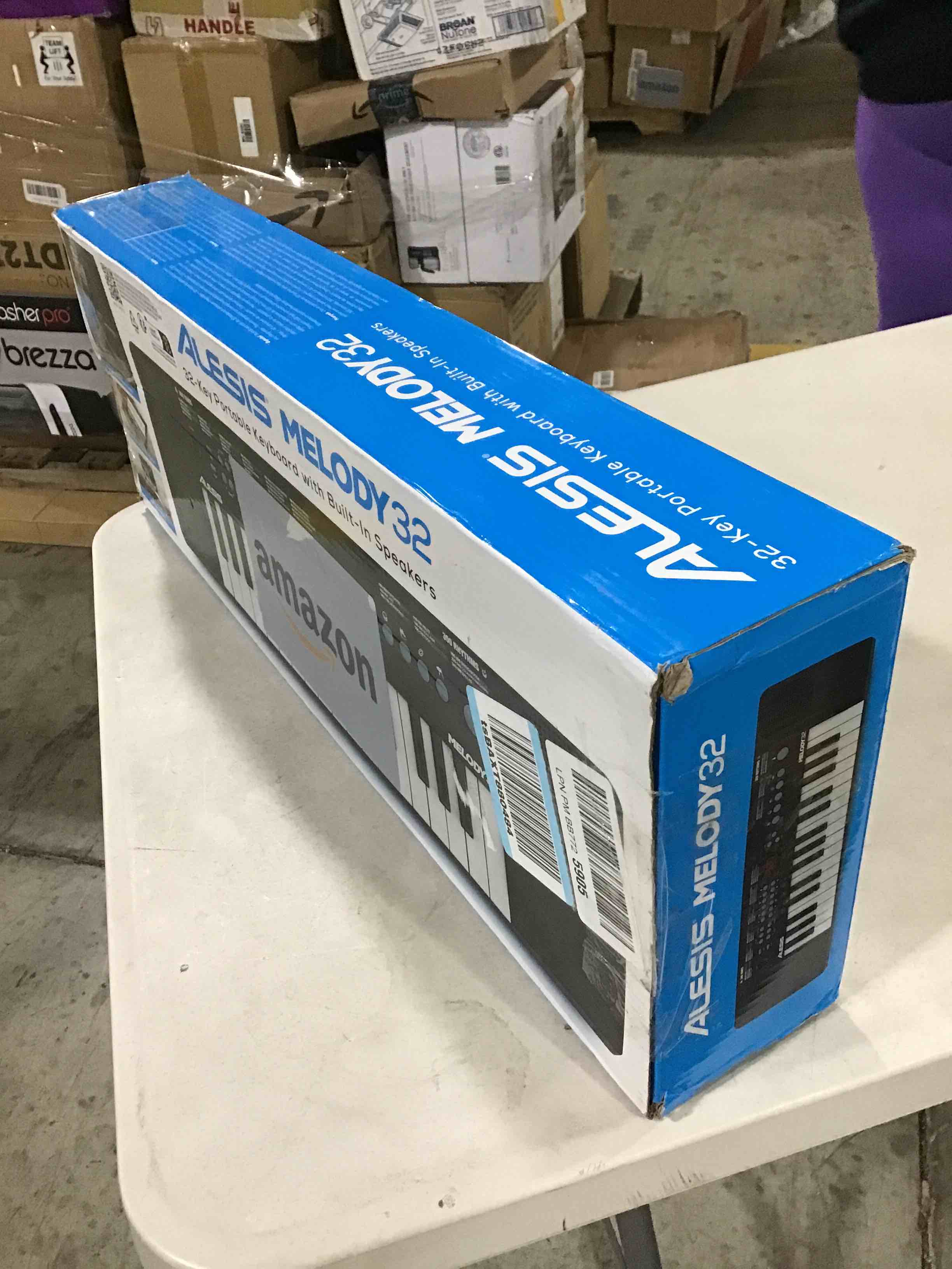 https://s3.amazonaws.com/lotting-images-prod/bidfta/YEL6813010_1732048918653.jpeg