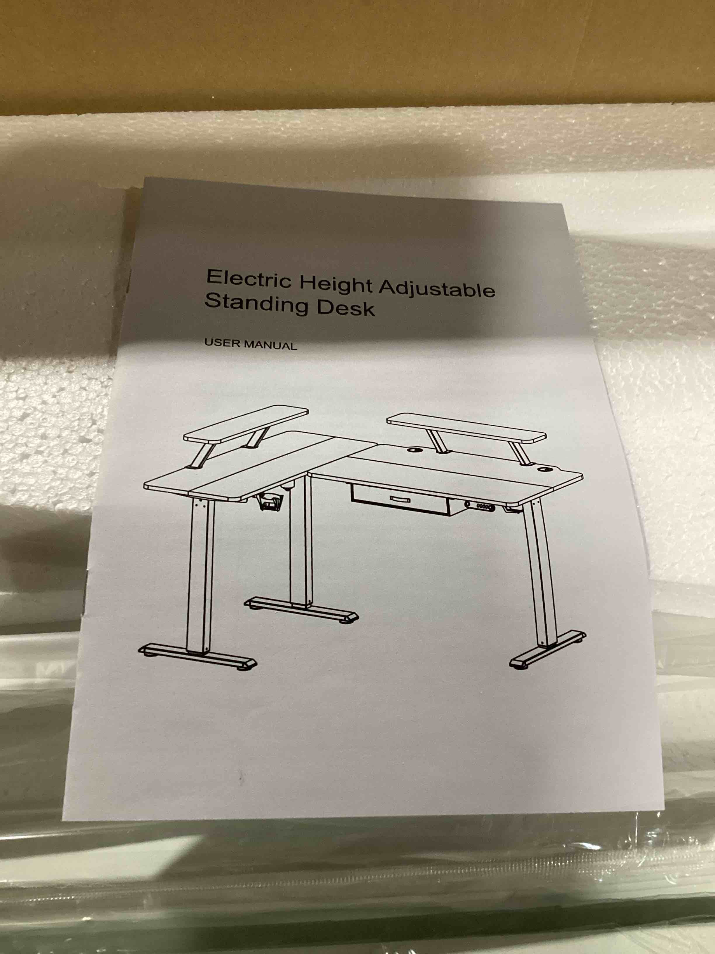 https://s3.amazonaws.com/lotting-images-prod/bidfta/YEL6814411_1725476504786.jpeg