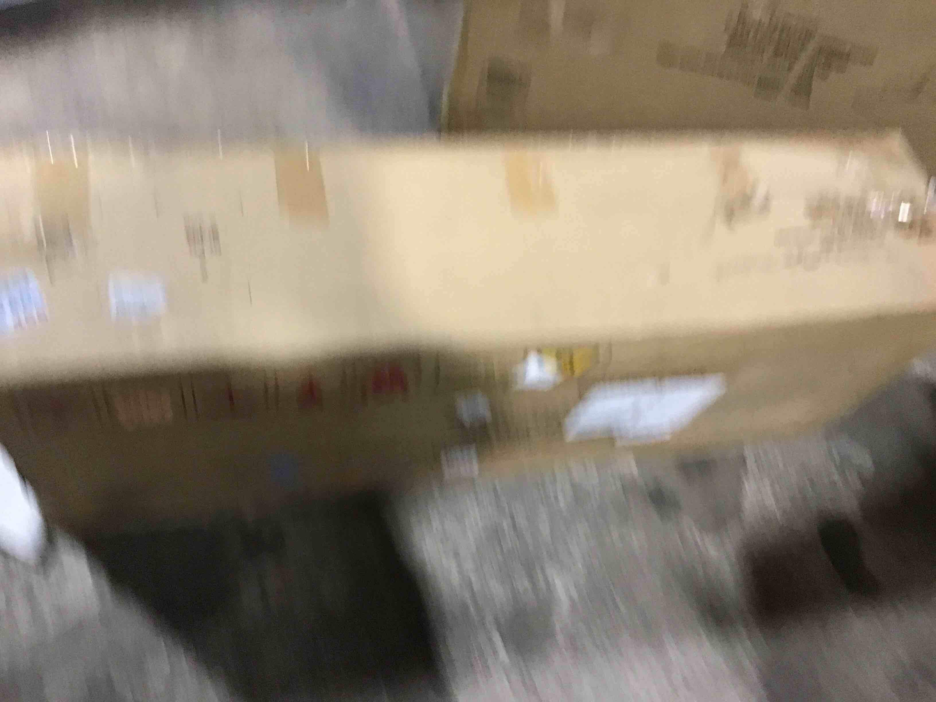https://s3.amazonaws.com/lotting-images-prod/bidfta/YEL6815508_1725452842272.jpeg