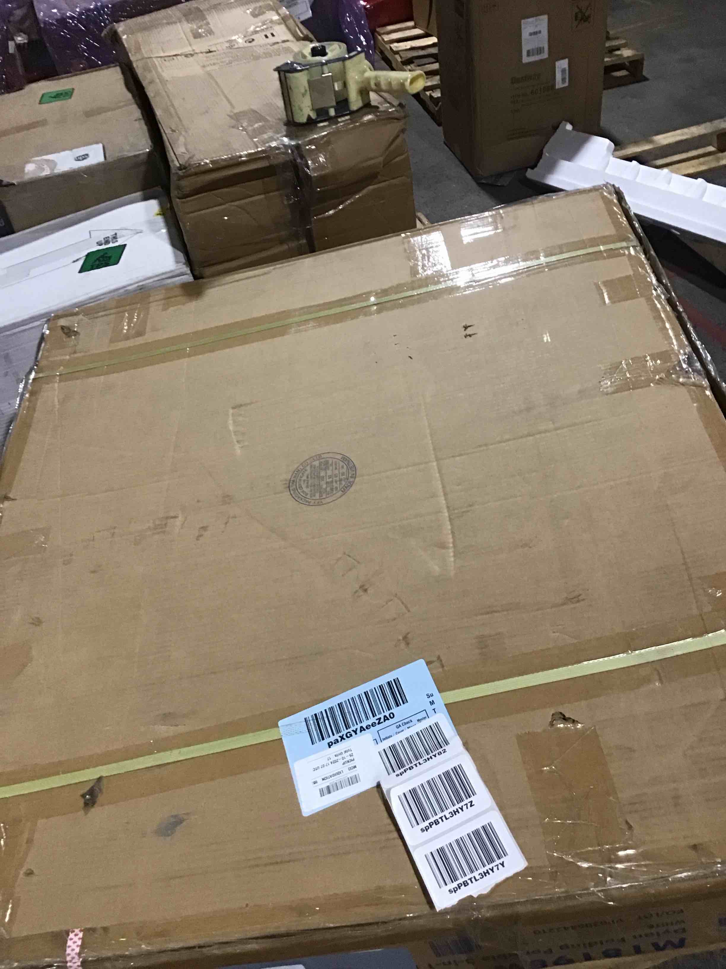 https://s3.amazonaws.com/lotting-images-prod/bidfta/YEL6815645_1730228543829.jpeg