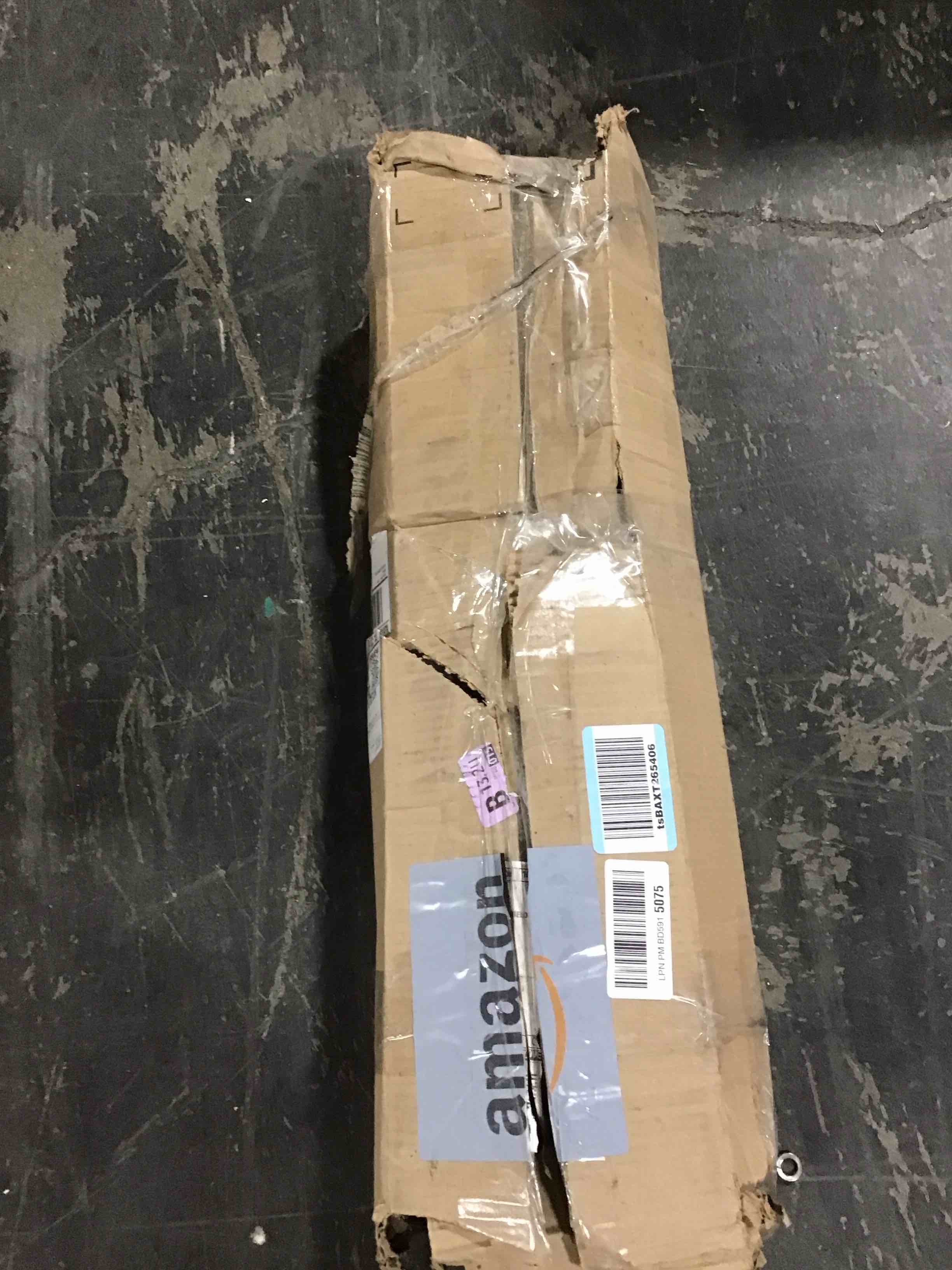 https://s3.amazonaws.com/lotting-images-prod/bidfta/YEL6815822_1730488796365.jpeg