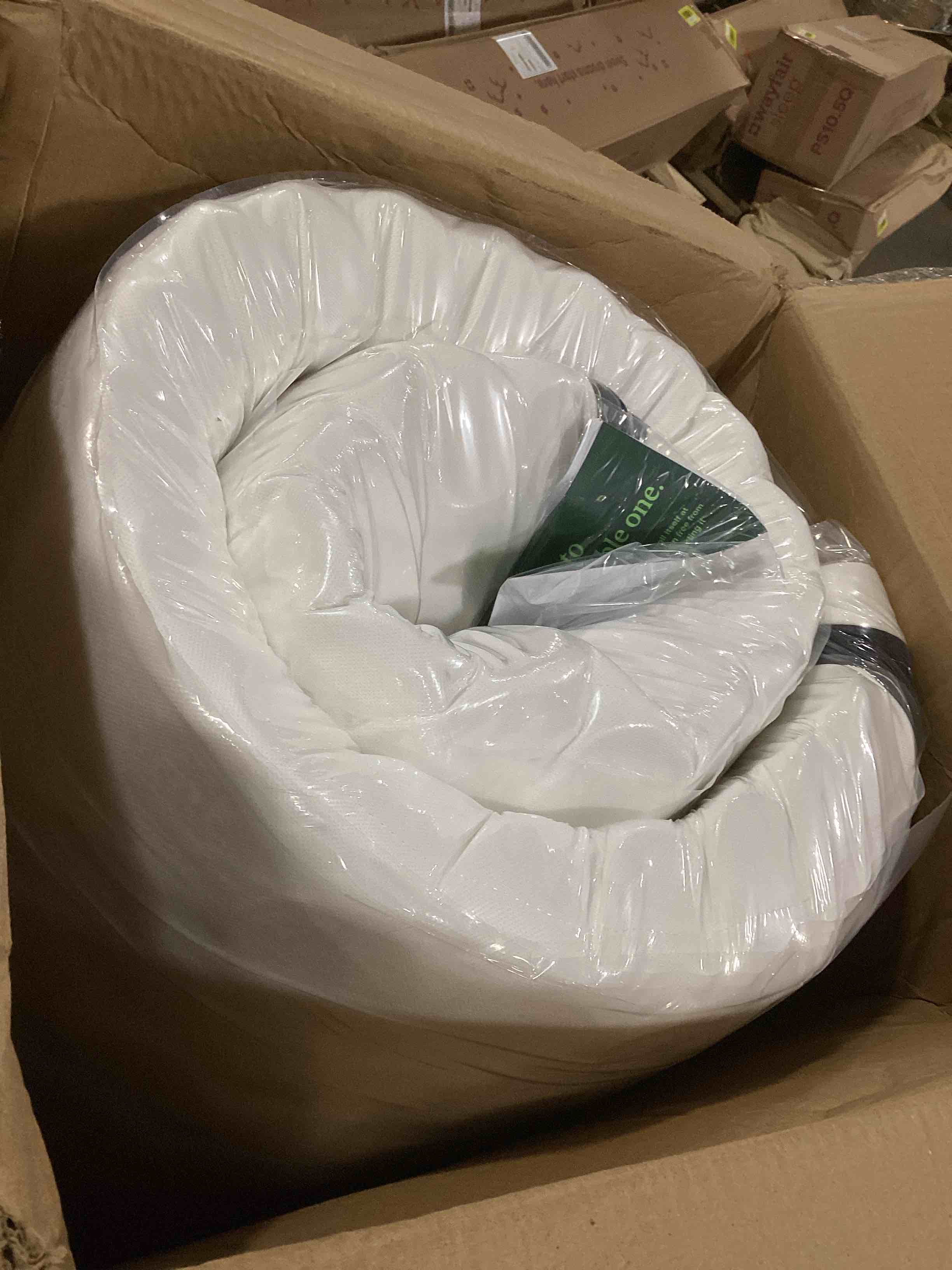 https://s3.amazonaws.com/lotting-images-prod/bidfta/YEL6818205_1723126794080.jpeg