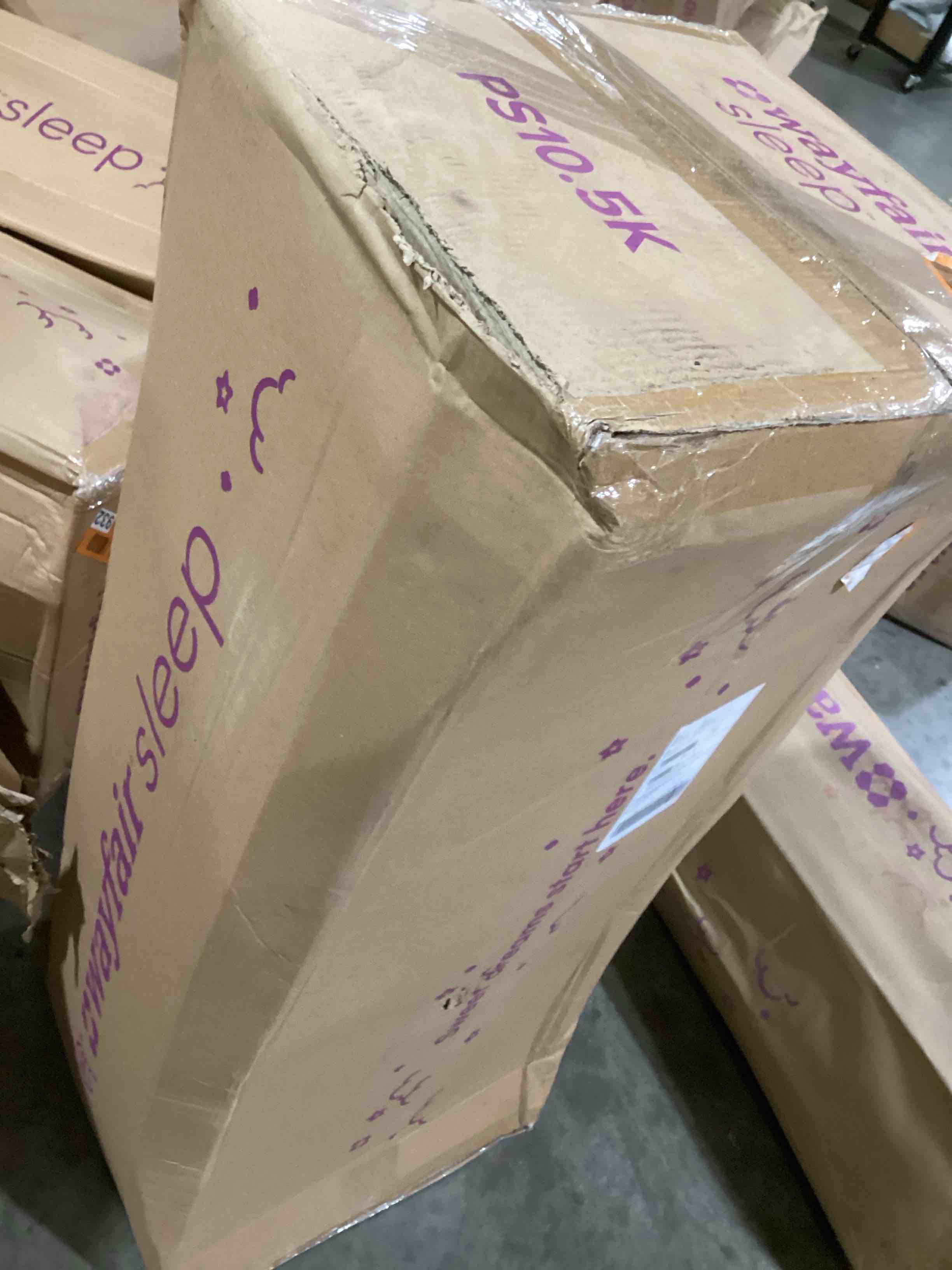 https://s3.amazonaws.com/lotting-images-prod/bidfta/YEL6818205_1723126816331.jpeg