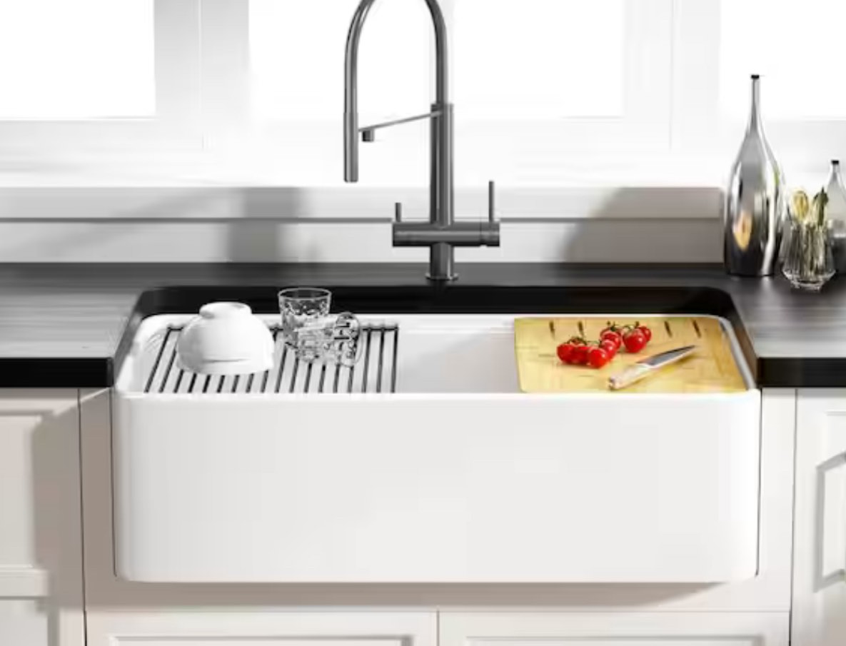 Yorkshire Crisp White Fireclay 33 in. Single Bowl Farmhouse Apron Workstation Kitchen Sink with Accessories