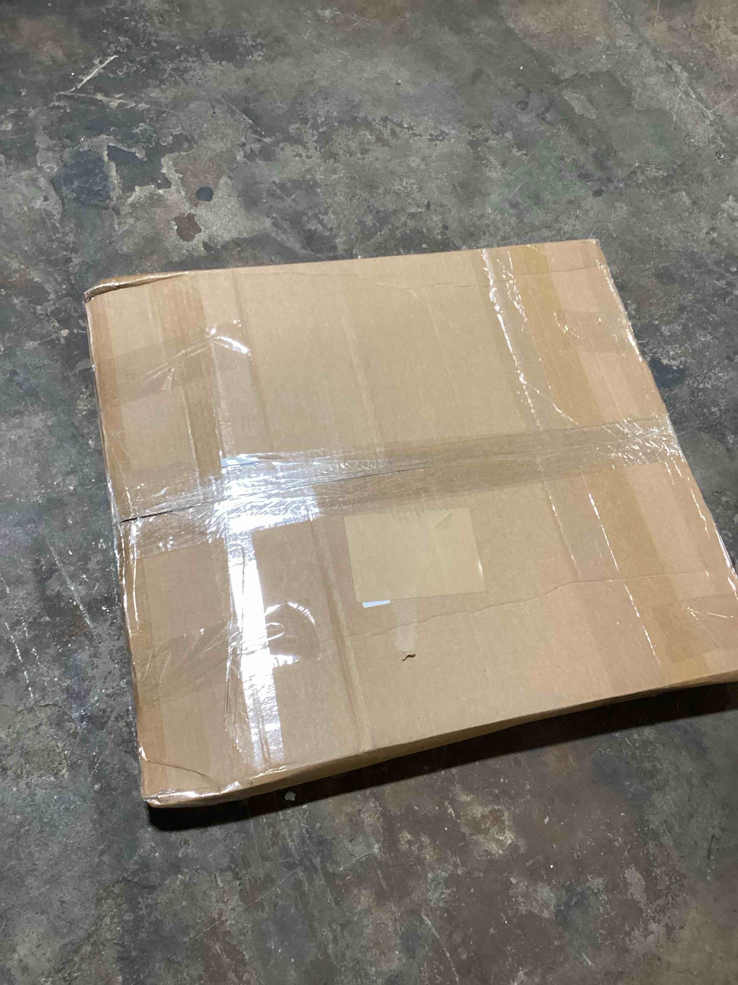 https://s3.amazonaws.com/lotting-images-prod/bidfta/YEL6822163_1728322403226.jpeg