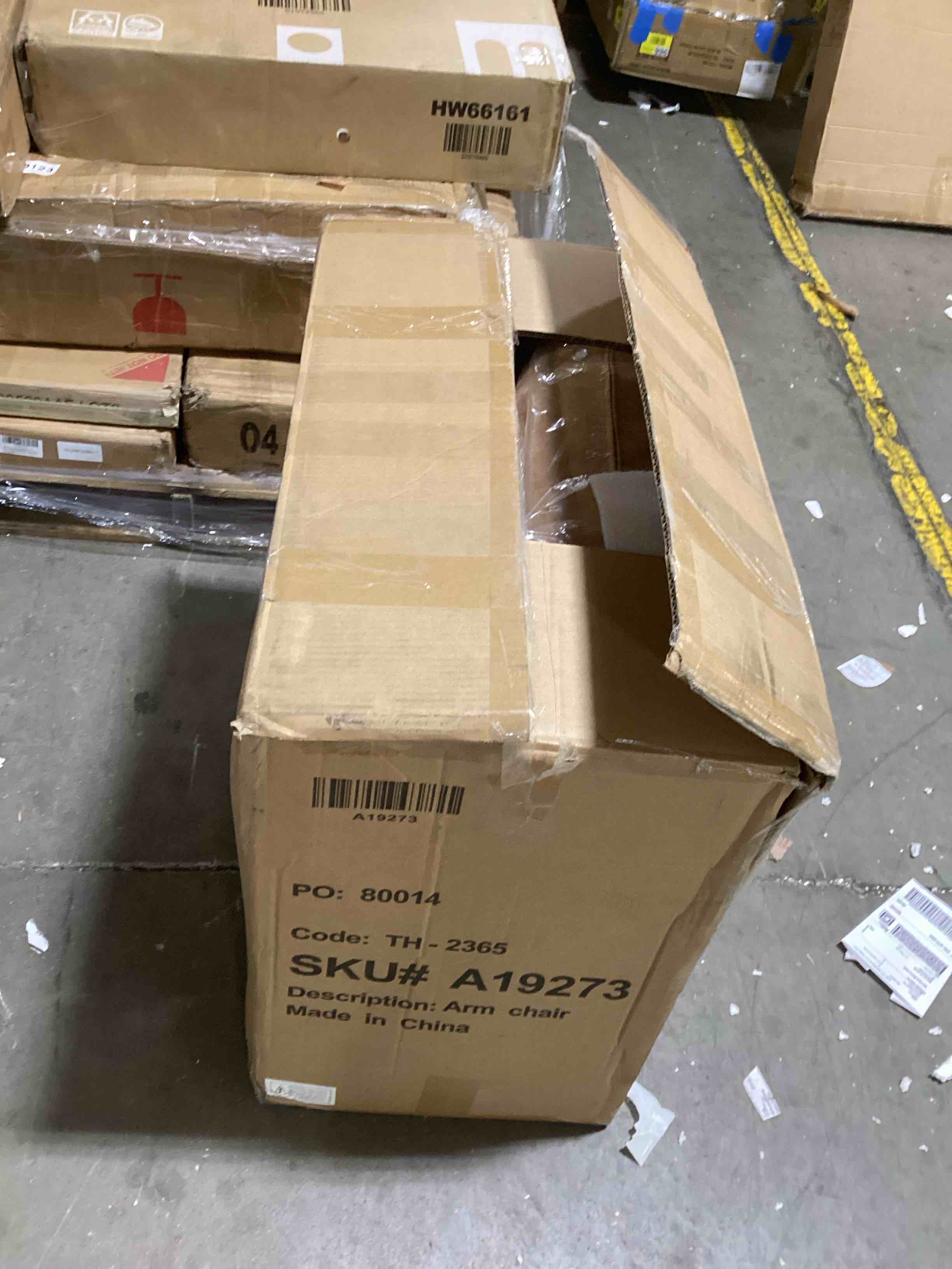 https://s3.amazonaws.com/lotting-images-prod/bidfta/YEL6822823_1724697504996.jpeg