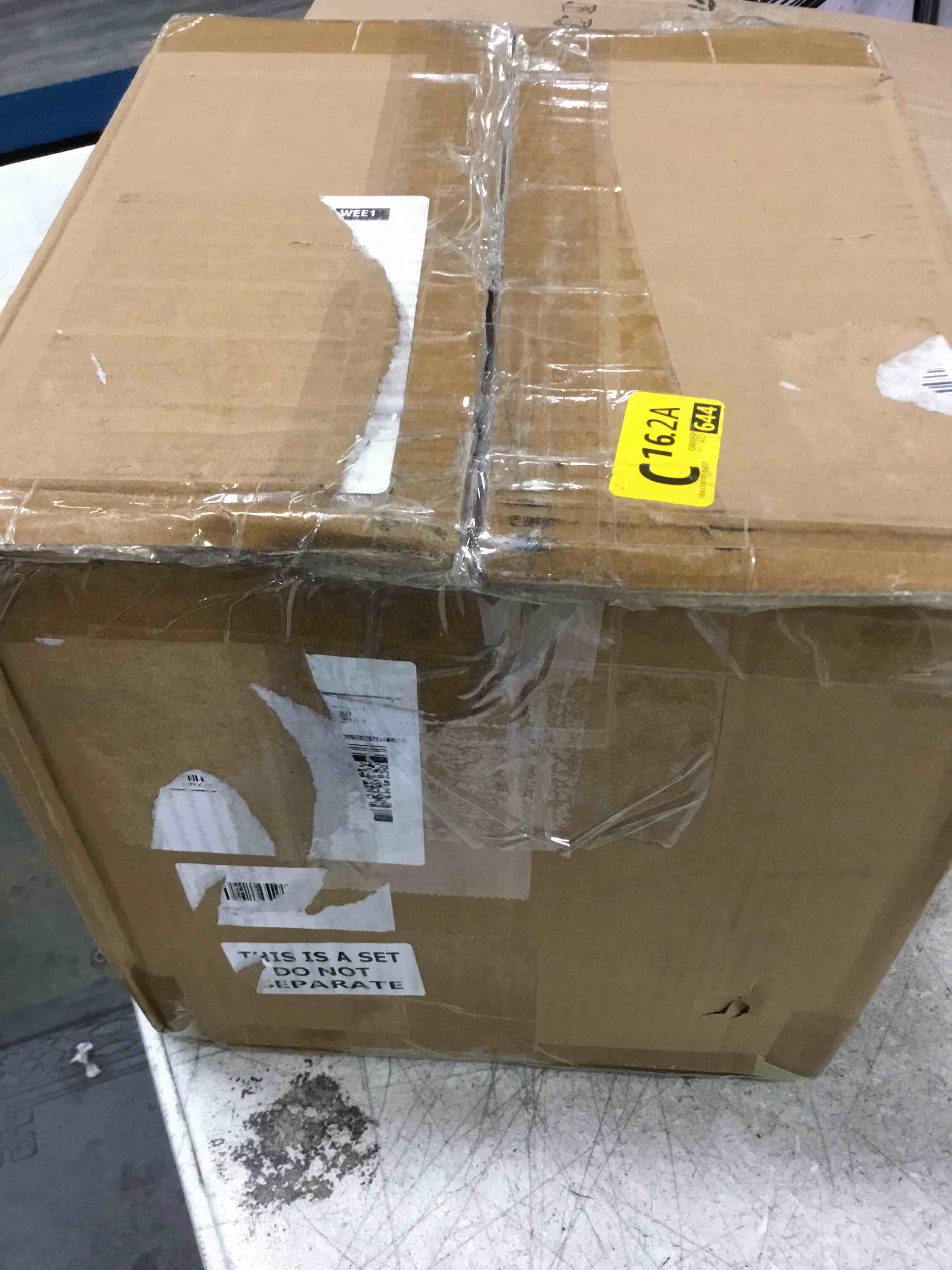 https://s3.amazonaws.com/lotting-images-prod/bidfta/YEL6825258_1723033634648.jpeg