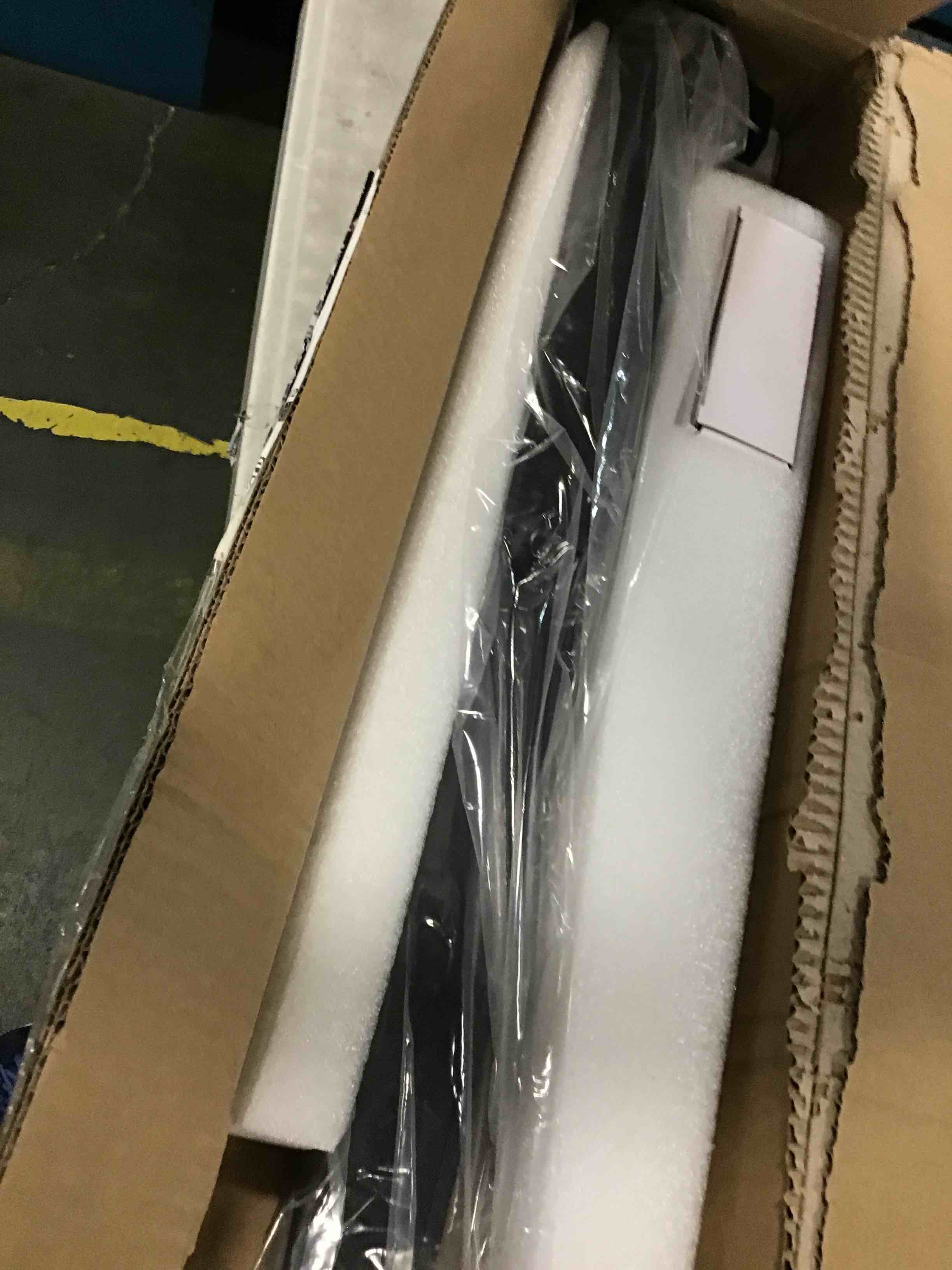 https://s3.amazonaws.com/lotting-images-prod/bidfta/YEL6825493_1722274457222.jpeg