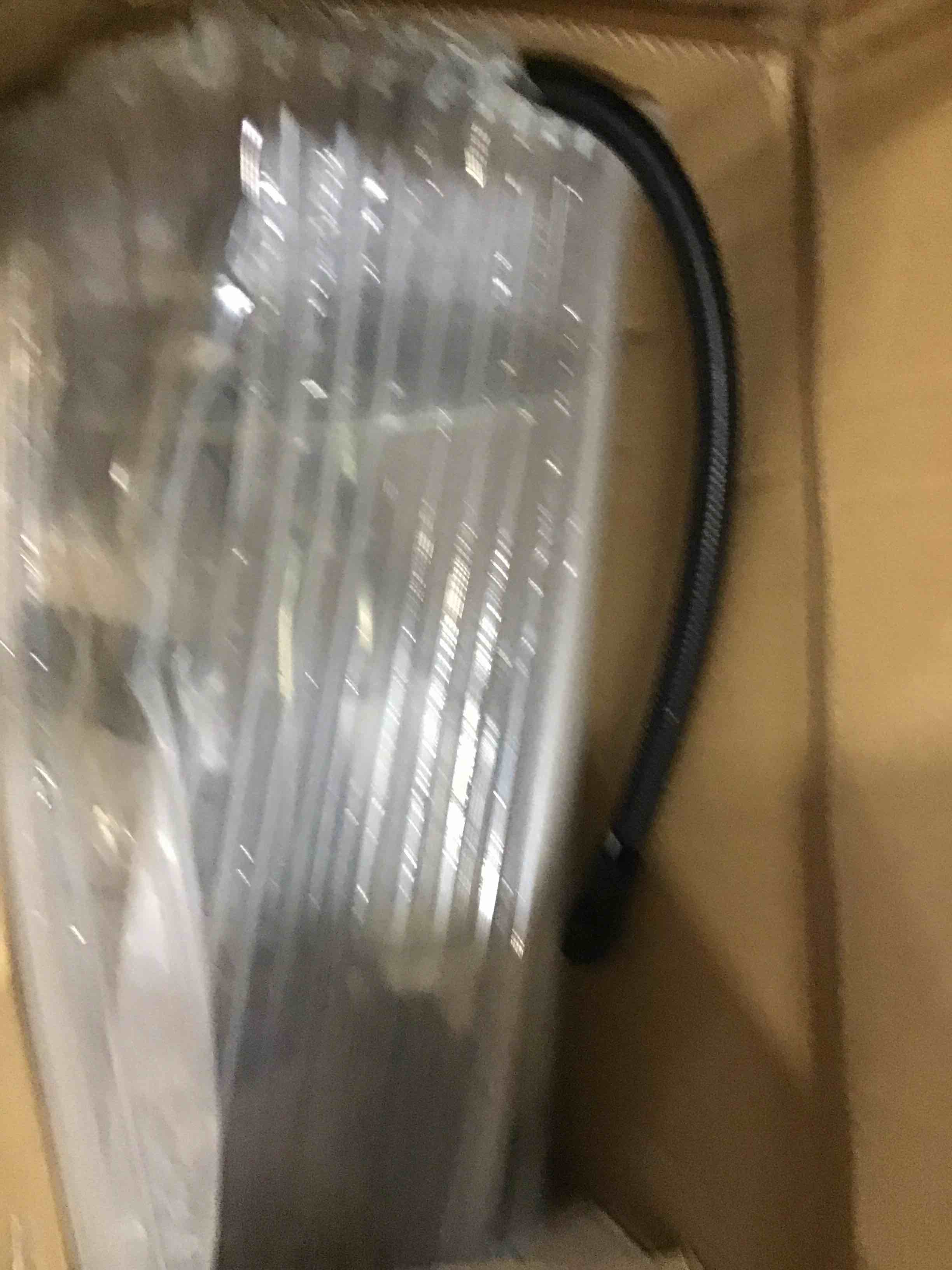 https://s3.amazonaws.com/lotting-images-prod/bidfta/YEL6826318_1722430199598.jpeg