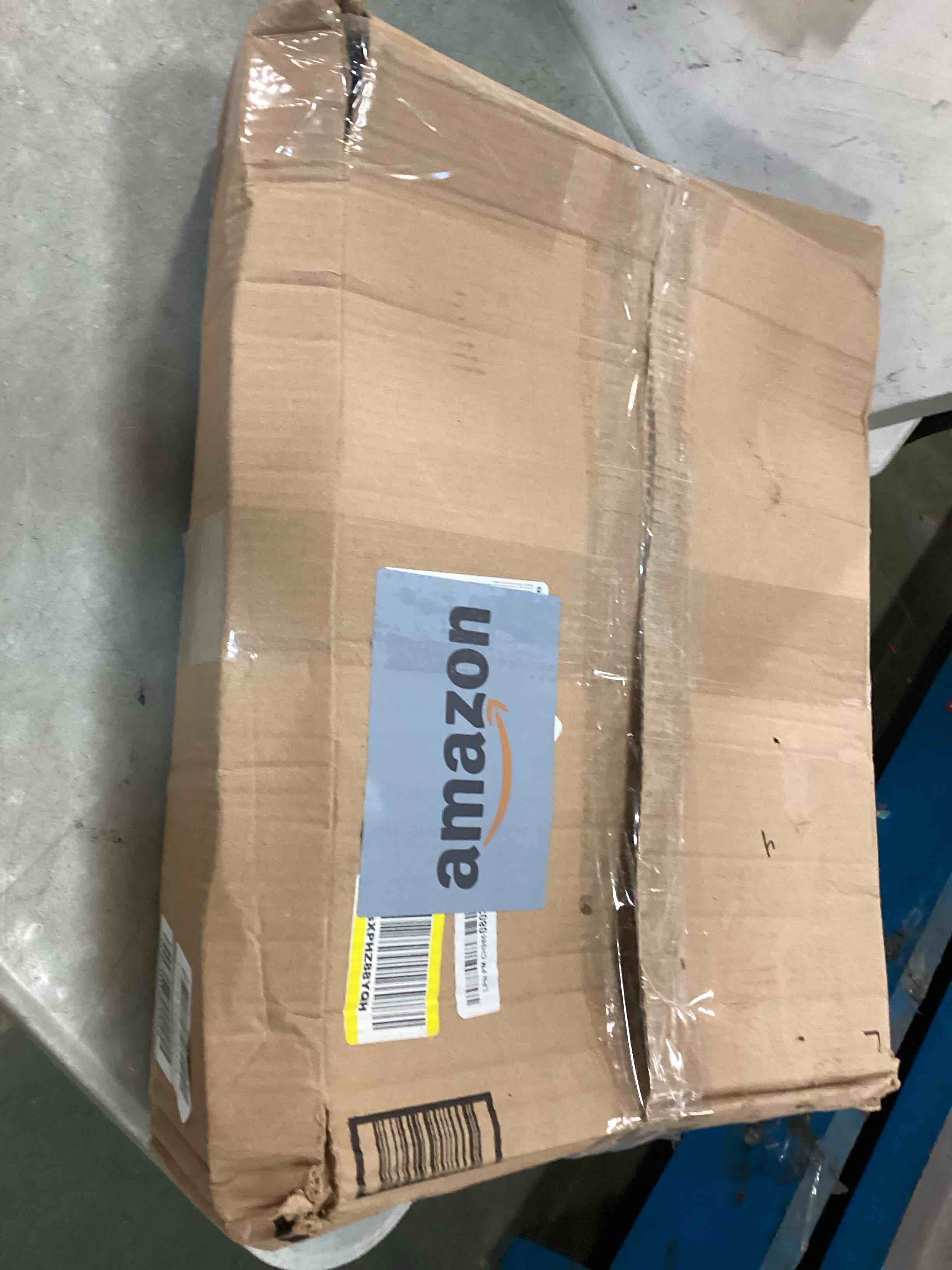 https://s3.amazonaws.com/lotting-images-prod/bidfta/YEL6828392_1722641200972.jpeg