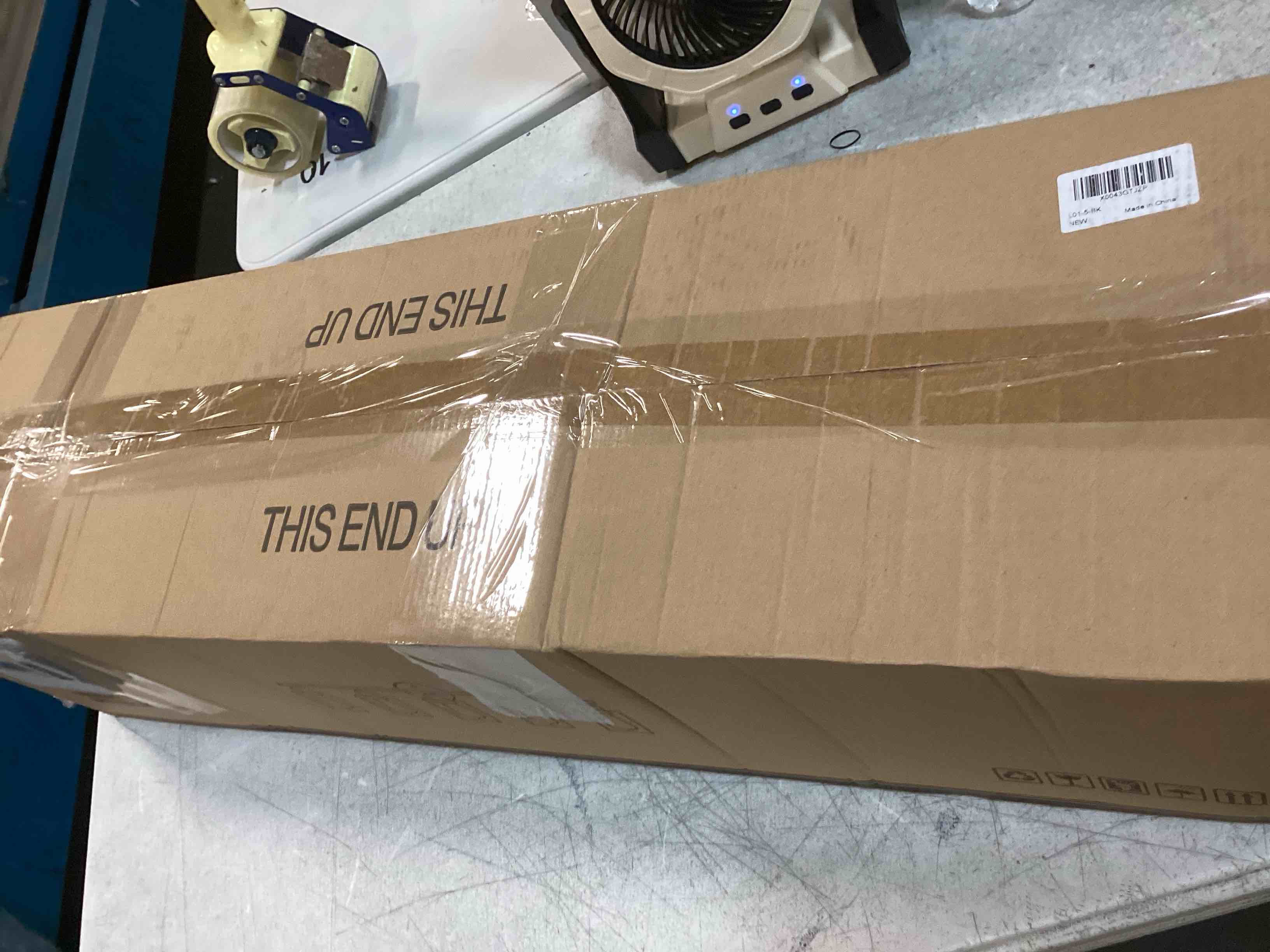 https://s3.amazonaws.com/lotting-images-prod/bidfta/YEL6828605_1722684109848.jpeg