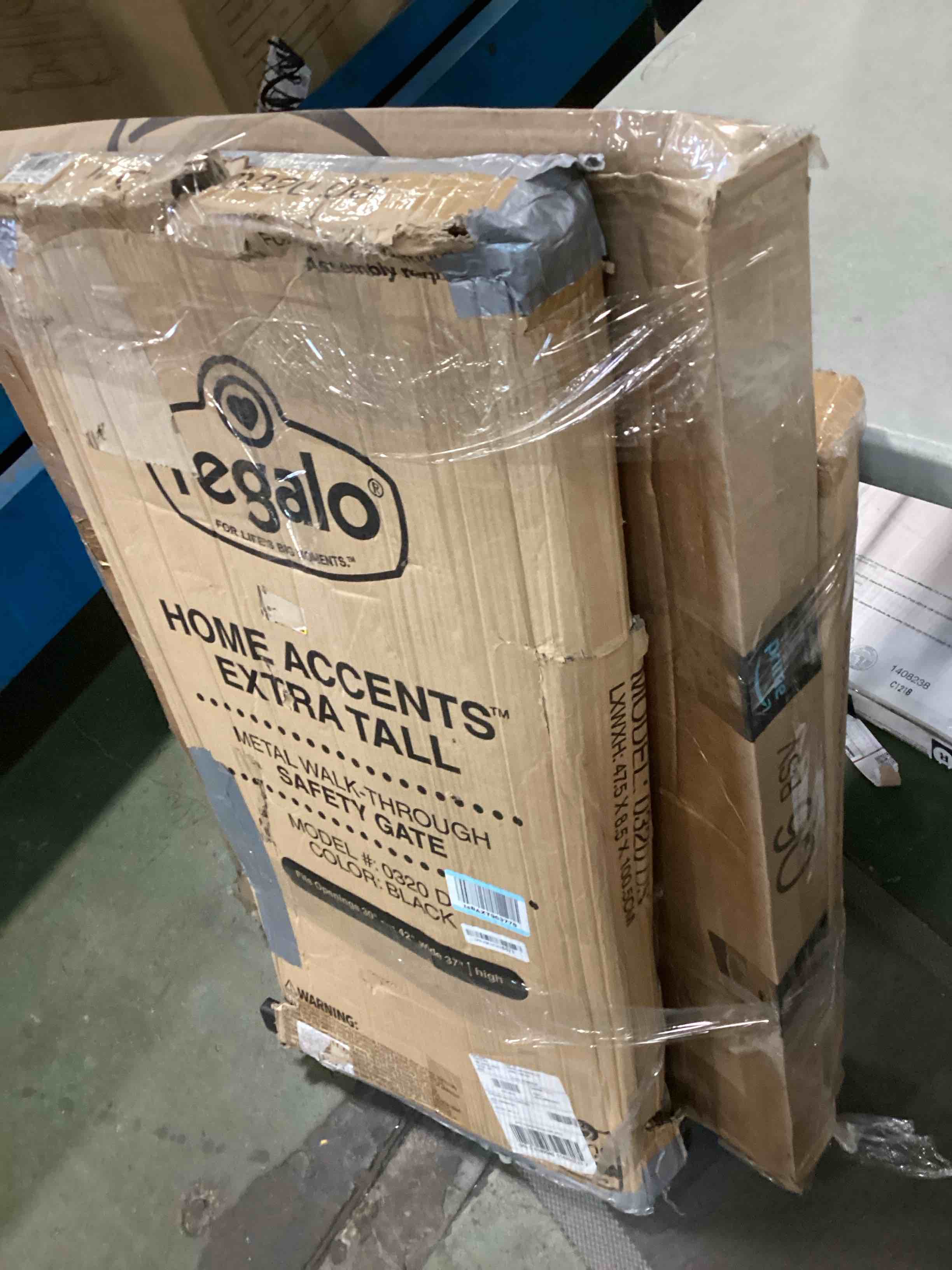 https://s3.amazonaws.com/lotting-images-prod/bidfta/YEL6828810_1723233208669.jpeg