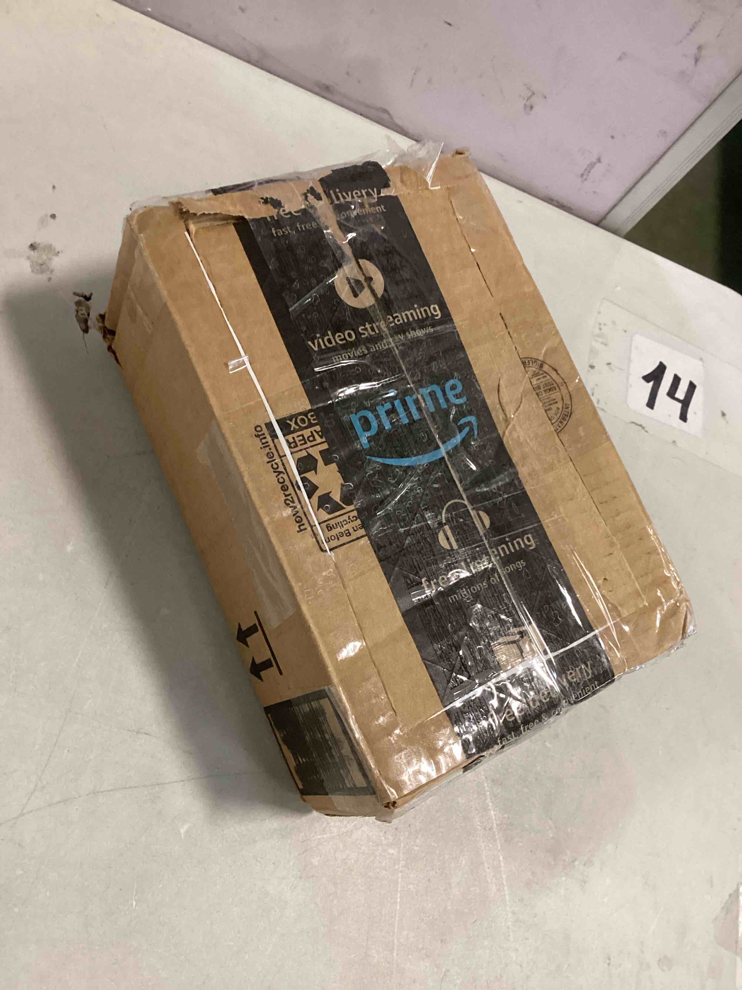 https://s3.amazonaws.com/lotting-images-prod/bidfta/YEL6828907_1723476520562.jpeg