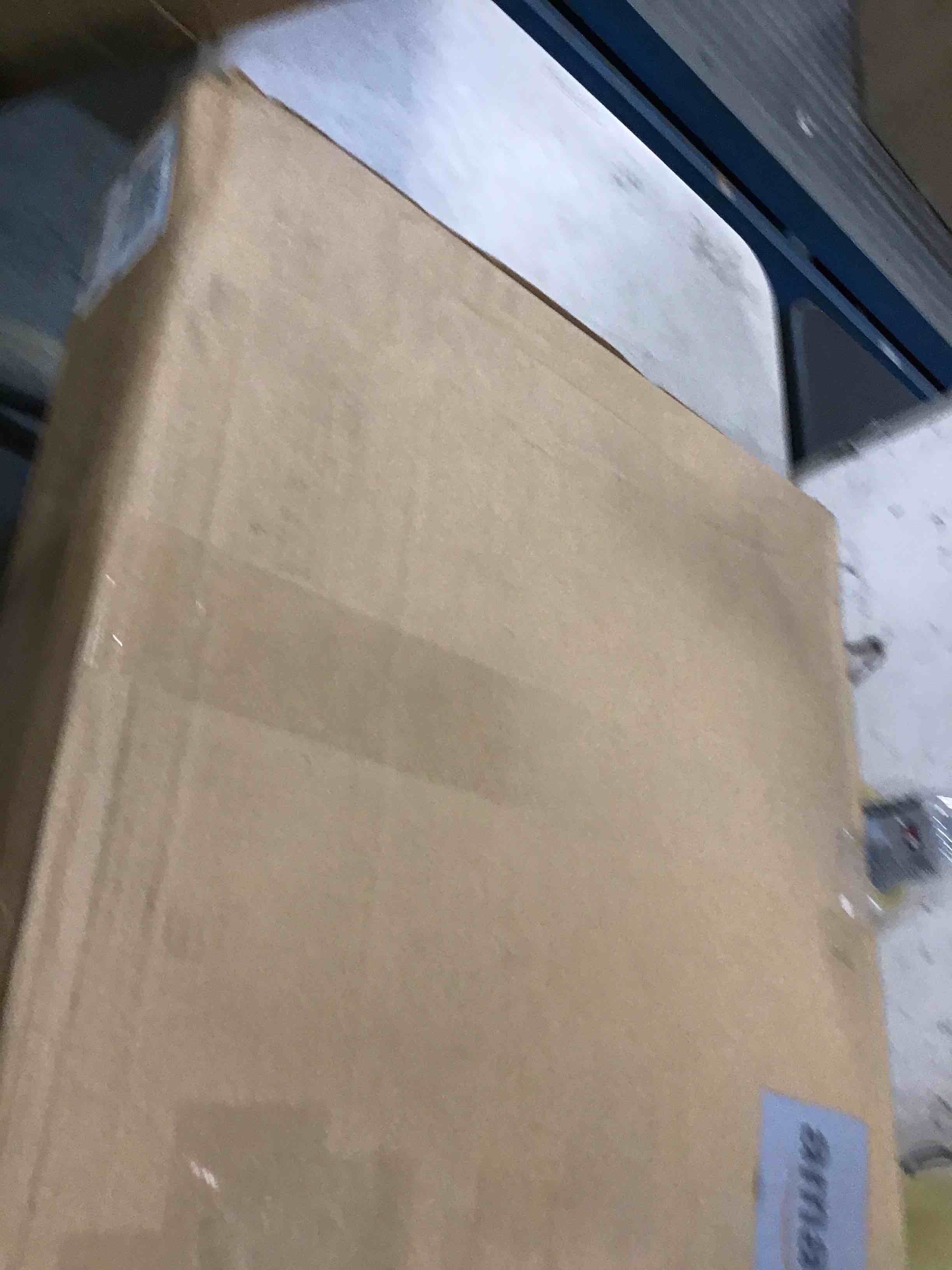 https://s3.amazonaws.com/lotting-images-prod/bidfta/YEL6830102_1722601408652.jpeg