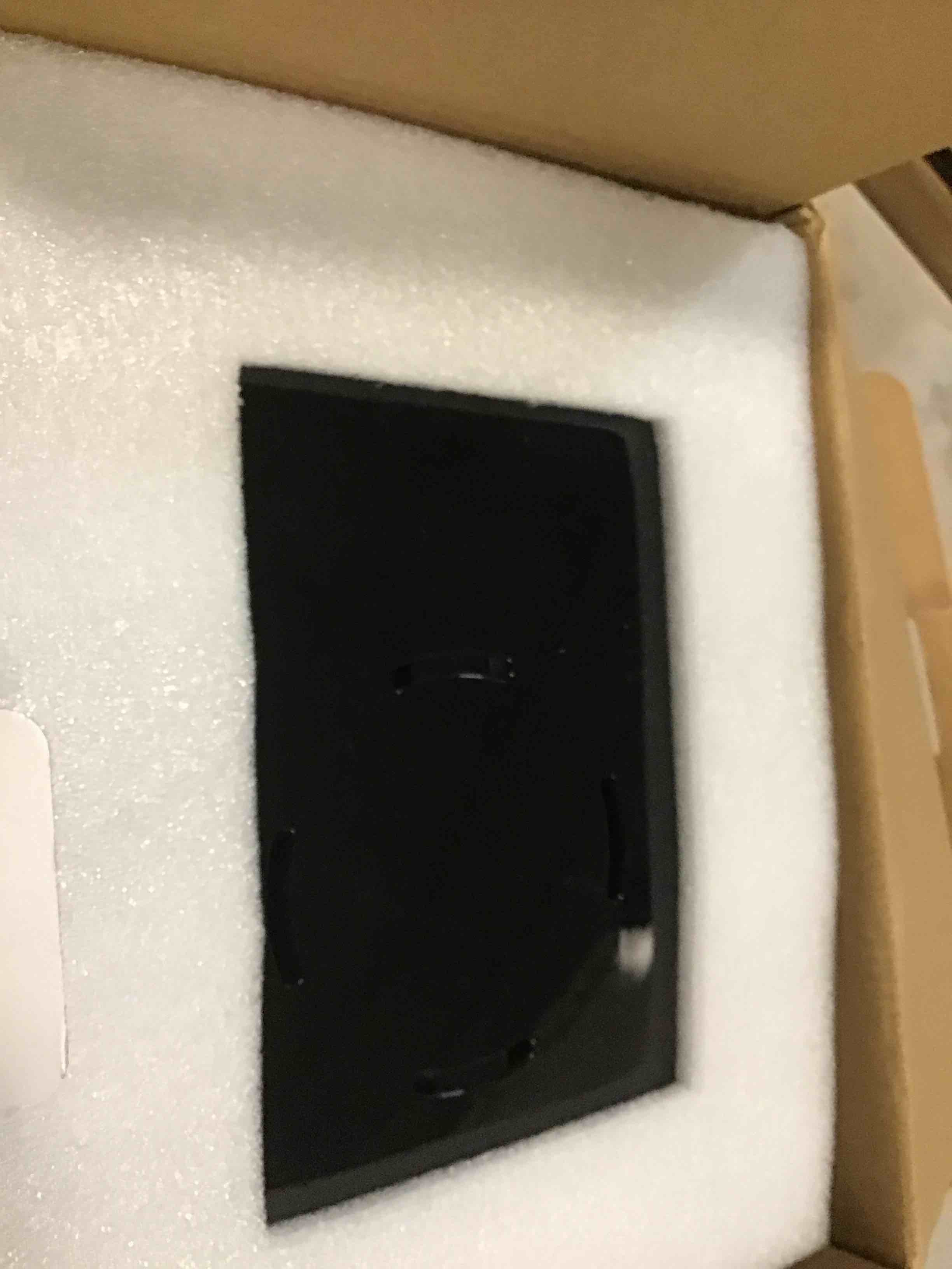 https://s3.amazonaws.com/lotting-images-prod/bidfta/YEL6830523_1722684256052.jpeg