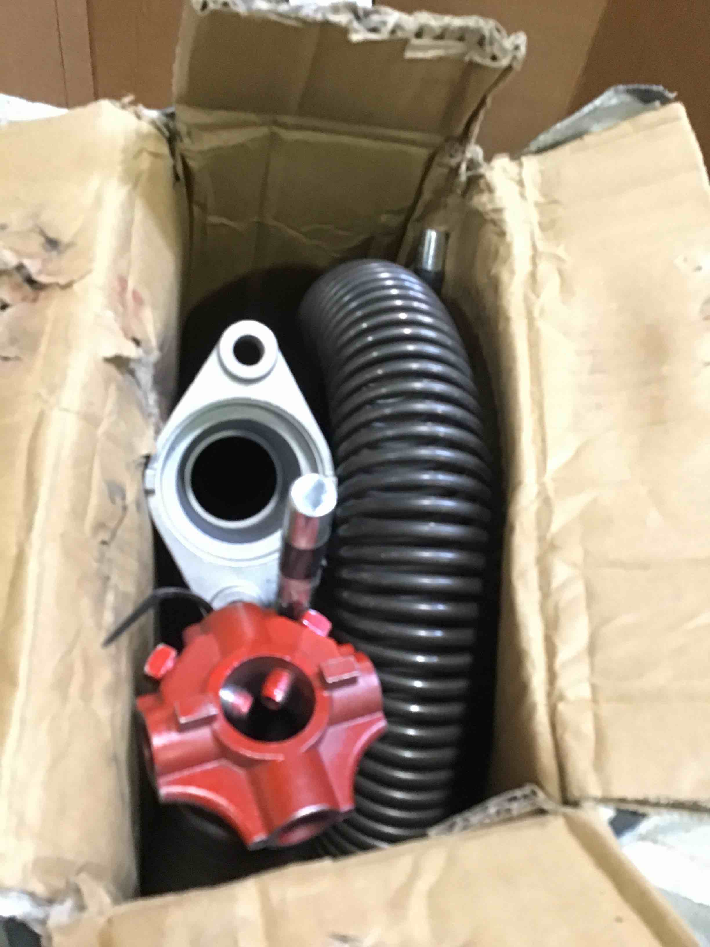 https://s3.amazonaws.com/lotting-images-prod/bidfta/YEL6831698_1722437571950.jpeg