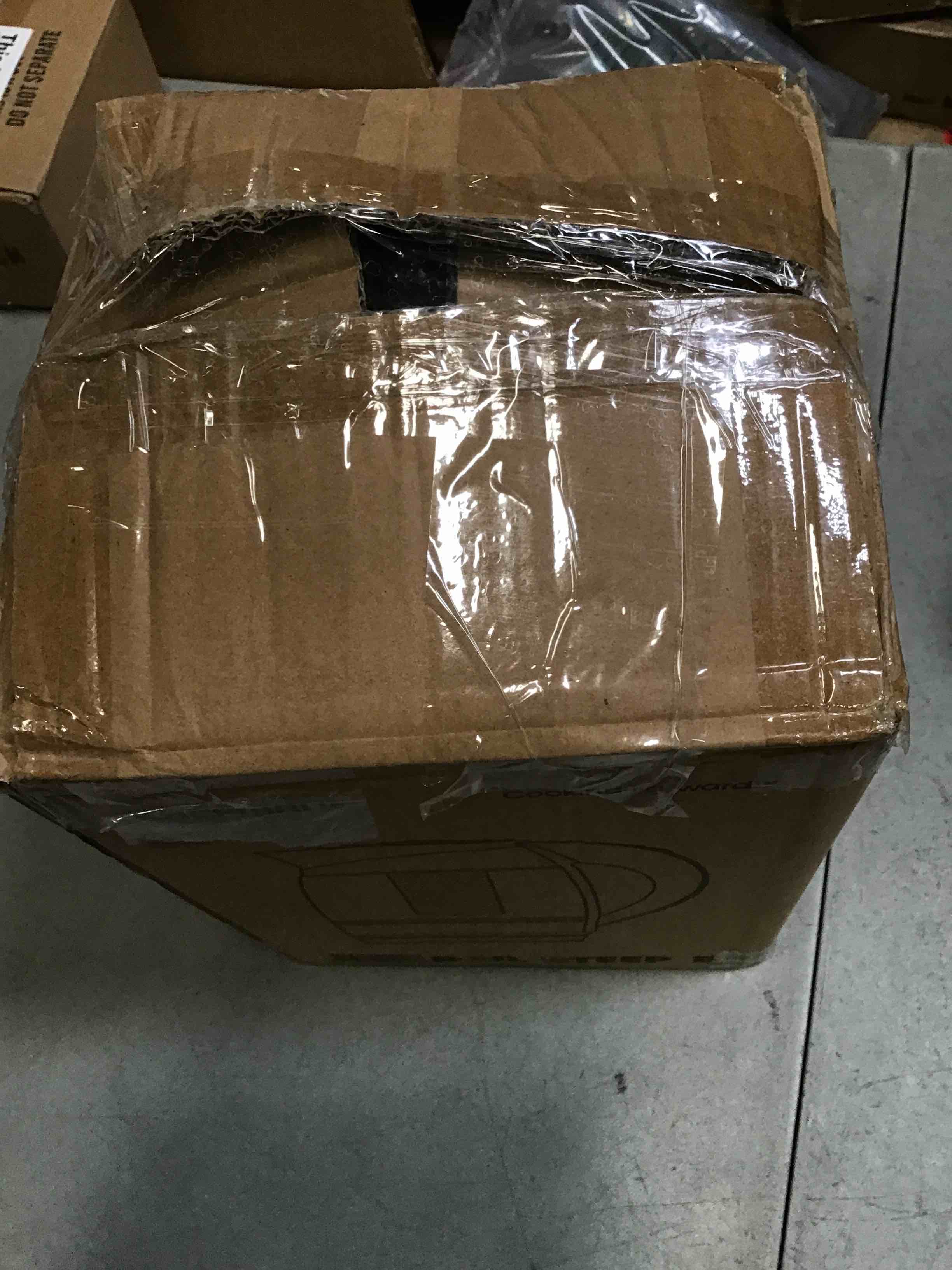https://s3.amazonaws.com/lotting-images-prod/bidfta/YEL6832649_1722870395948.jpeg